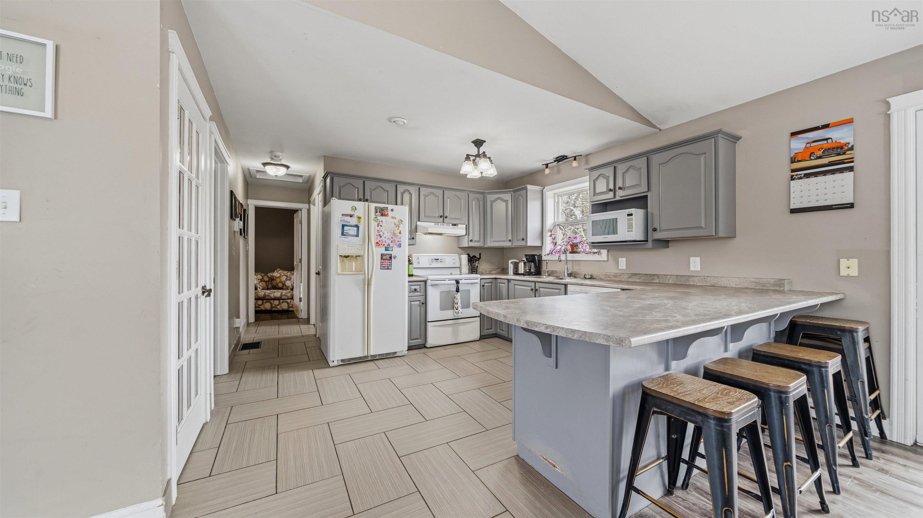 206 Les Collins Avenue, West Chezzetcook, NS (MLS 202608767)