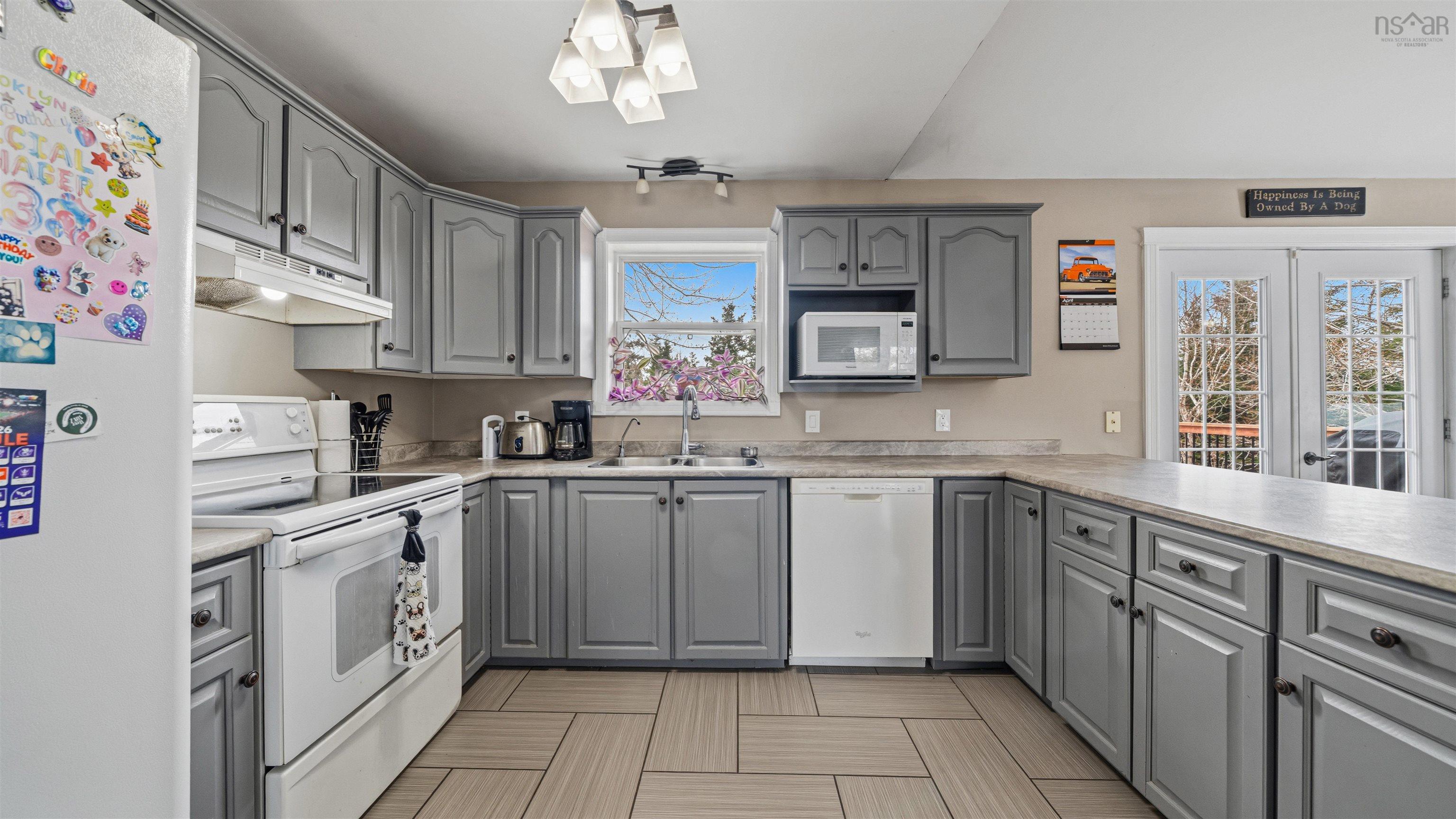 206 Les Collins Avenue, West Chezzetcook, NS (MLS 202608767)