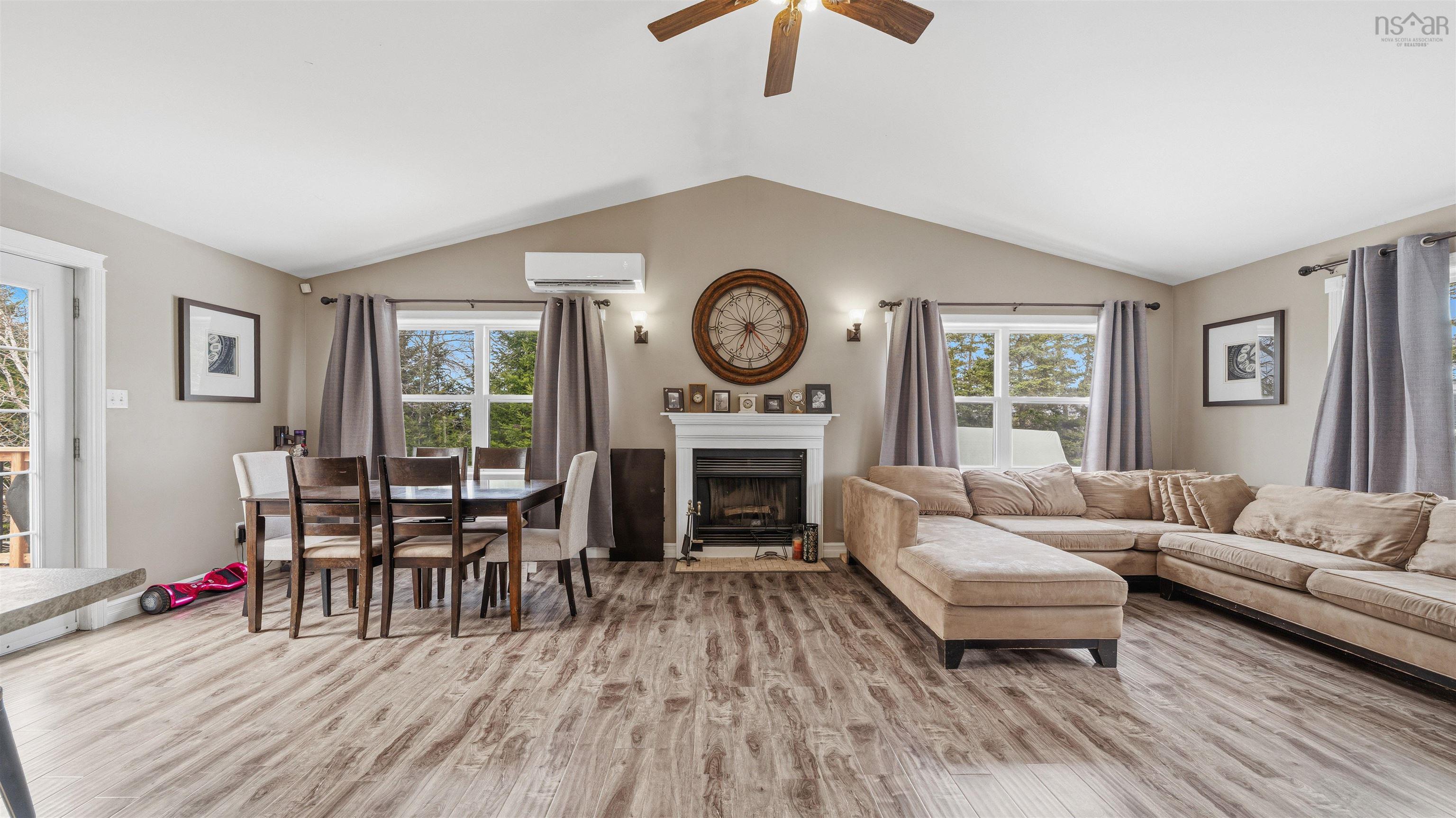 206 Les Collins Avenue, West Chezzetcook, NS (MLS 202608767)