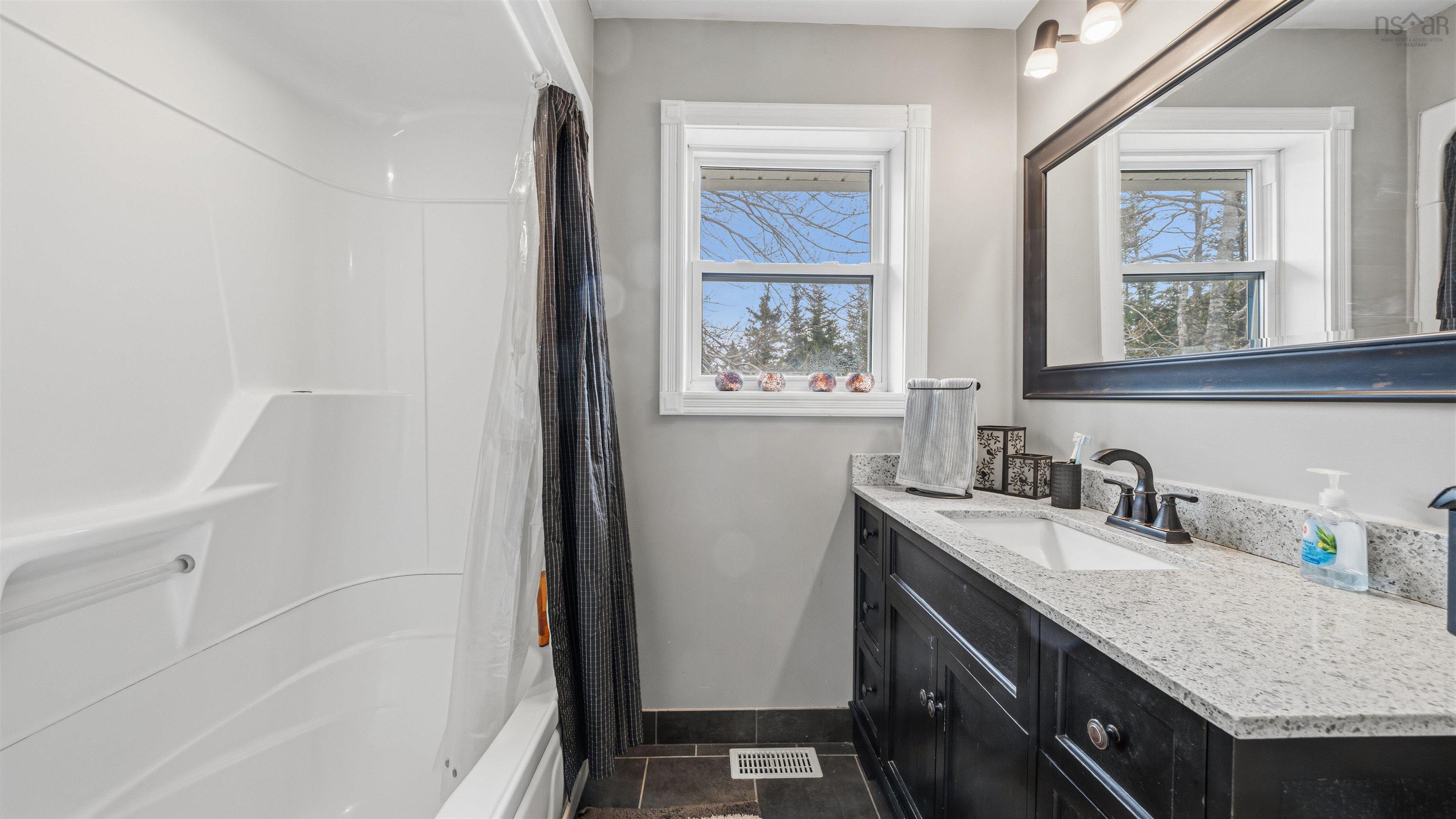 206 Les Collins Avenue, West Chezzetcook, NS (MLS 202608767)