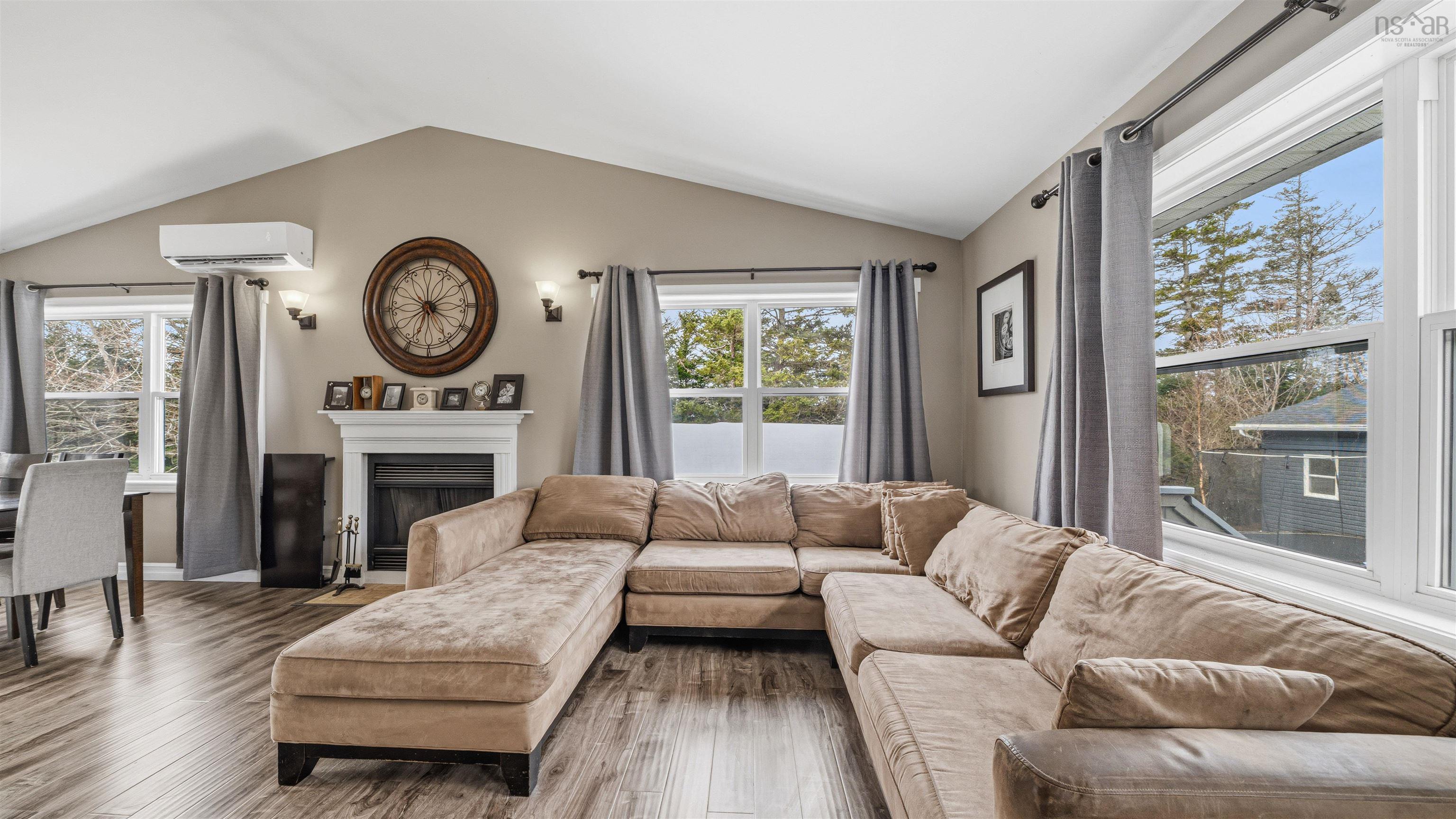 206 Les Collins Avenue, West Chezzetcook, NS (MLS 202608767)