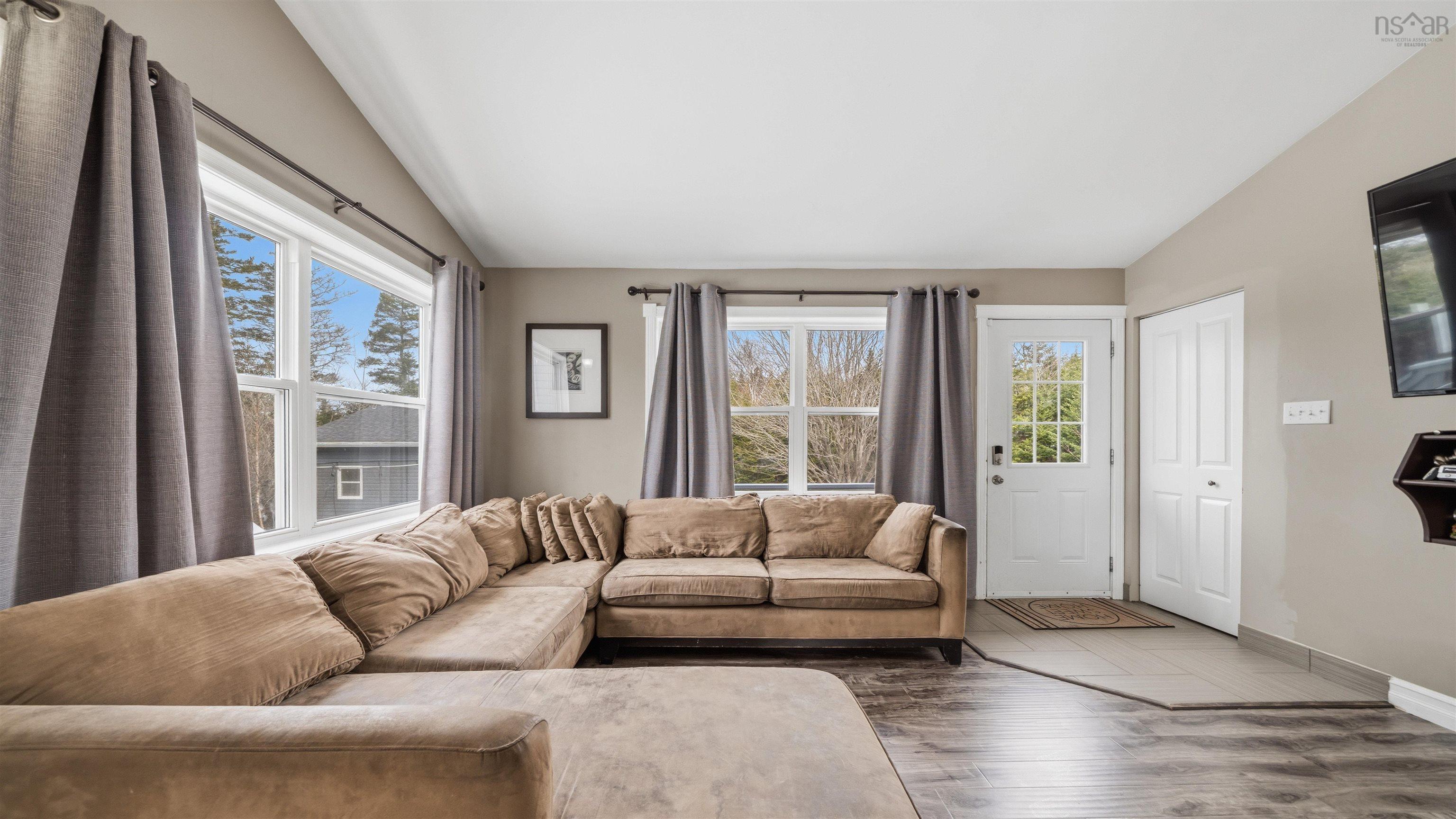 206 Les Collins Avenue, West Chezzetcook, NS (MLS 202608767)