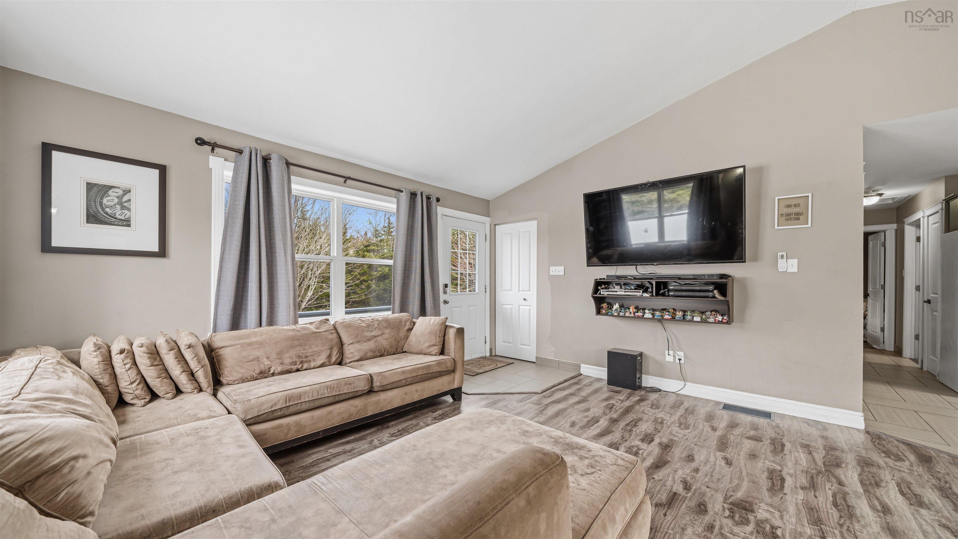 206 Les Collins Avenue, West Chezzetcook, NS (MLS 202608767)