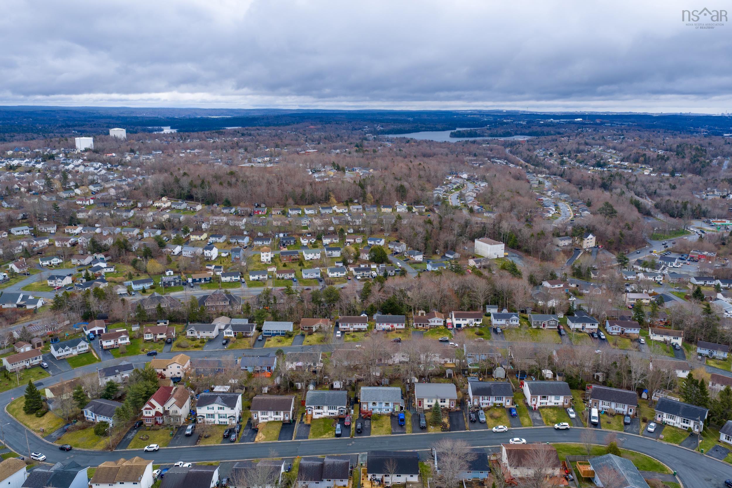 162 Sunnyvale Crescent, Lower Sackville, NS (MLS 202608768)