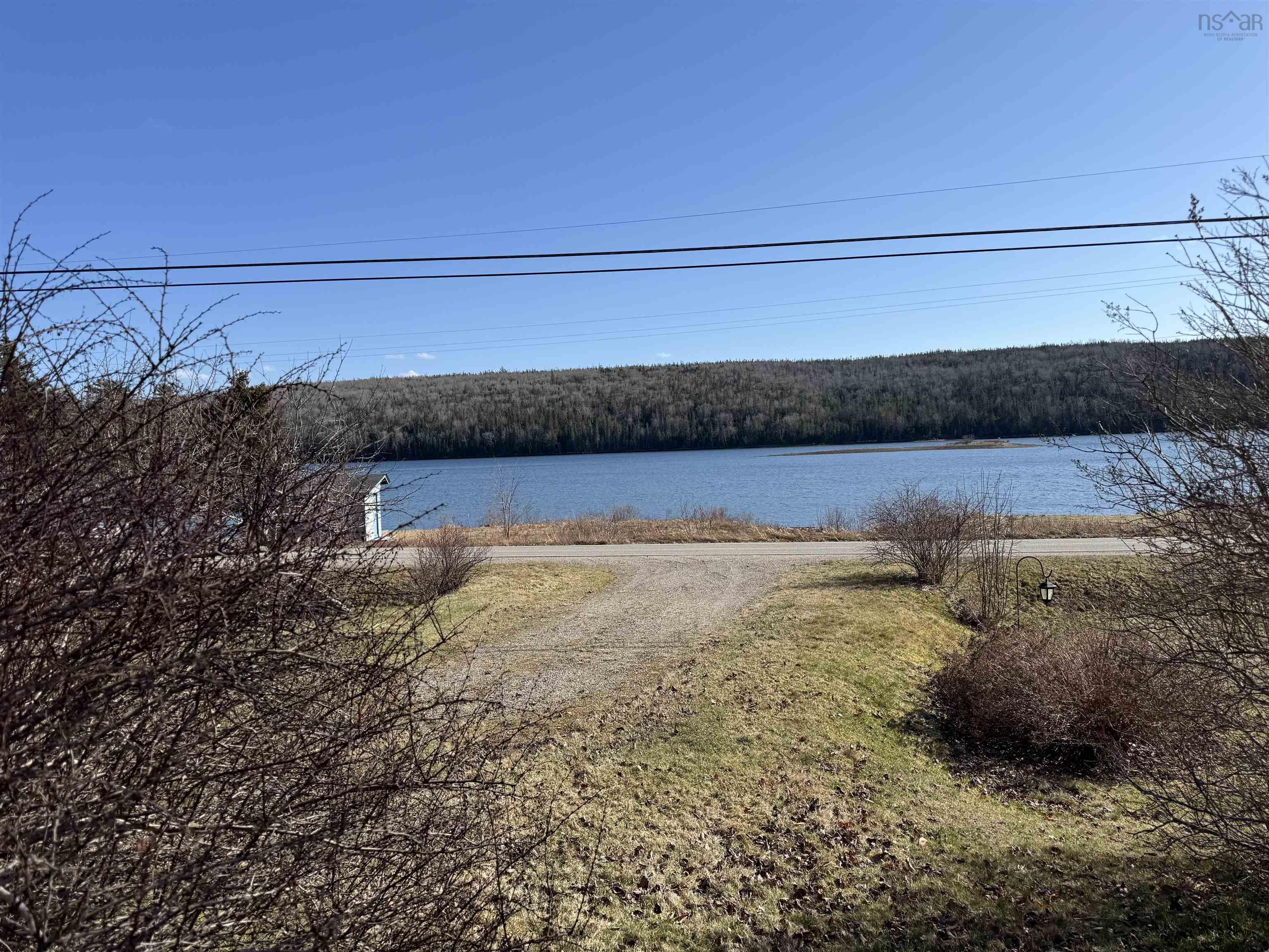 $179,900.00: 15576 Highway 316, Middle Country Harbour