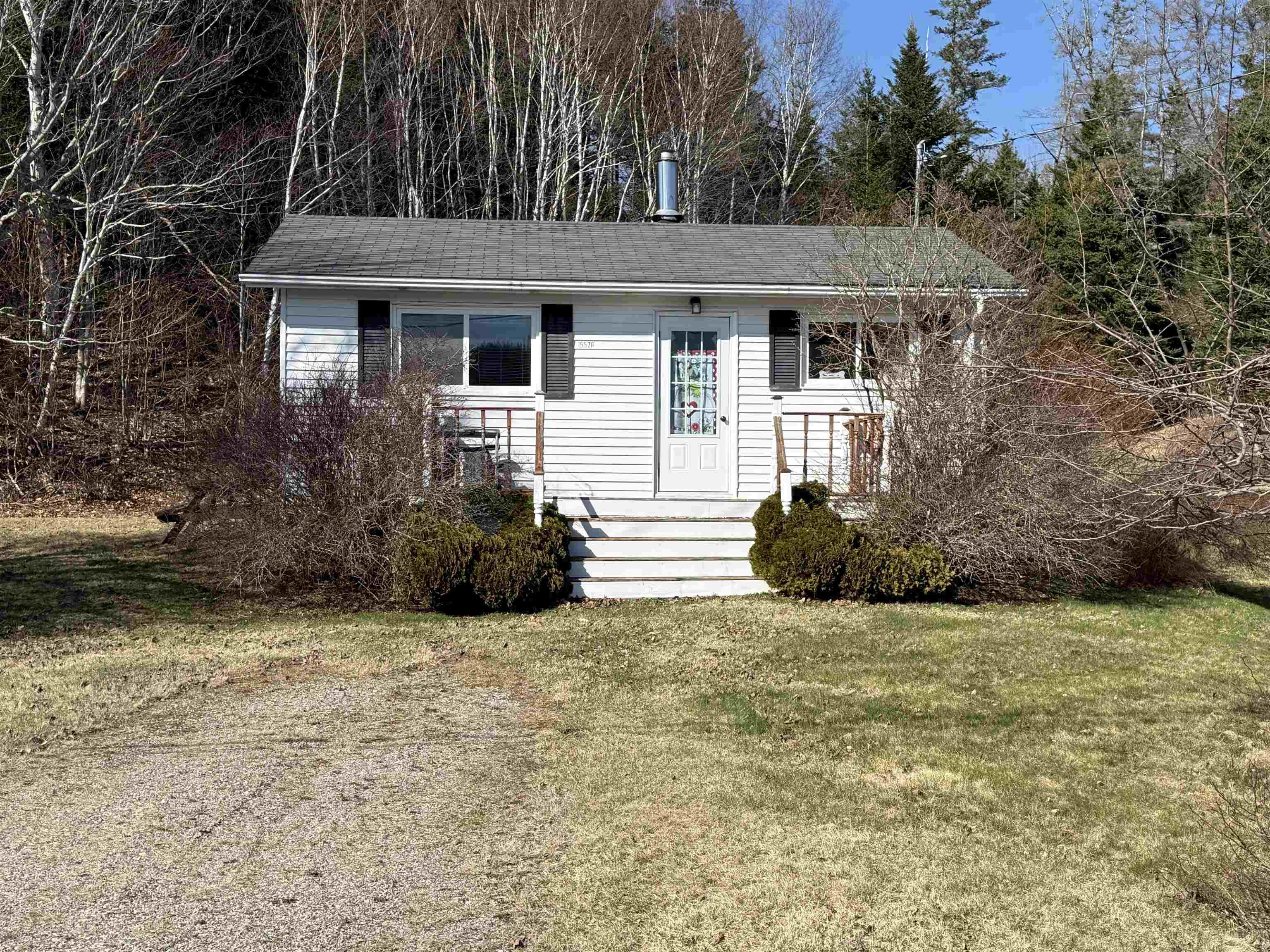 $179,900.00: 15576 Highway 316, Middle Country Harbour
