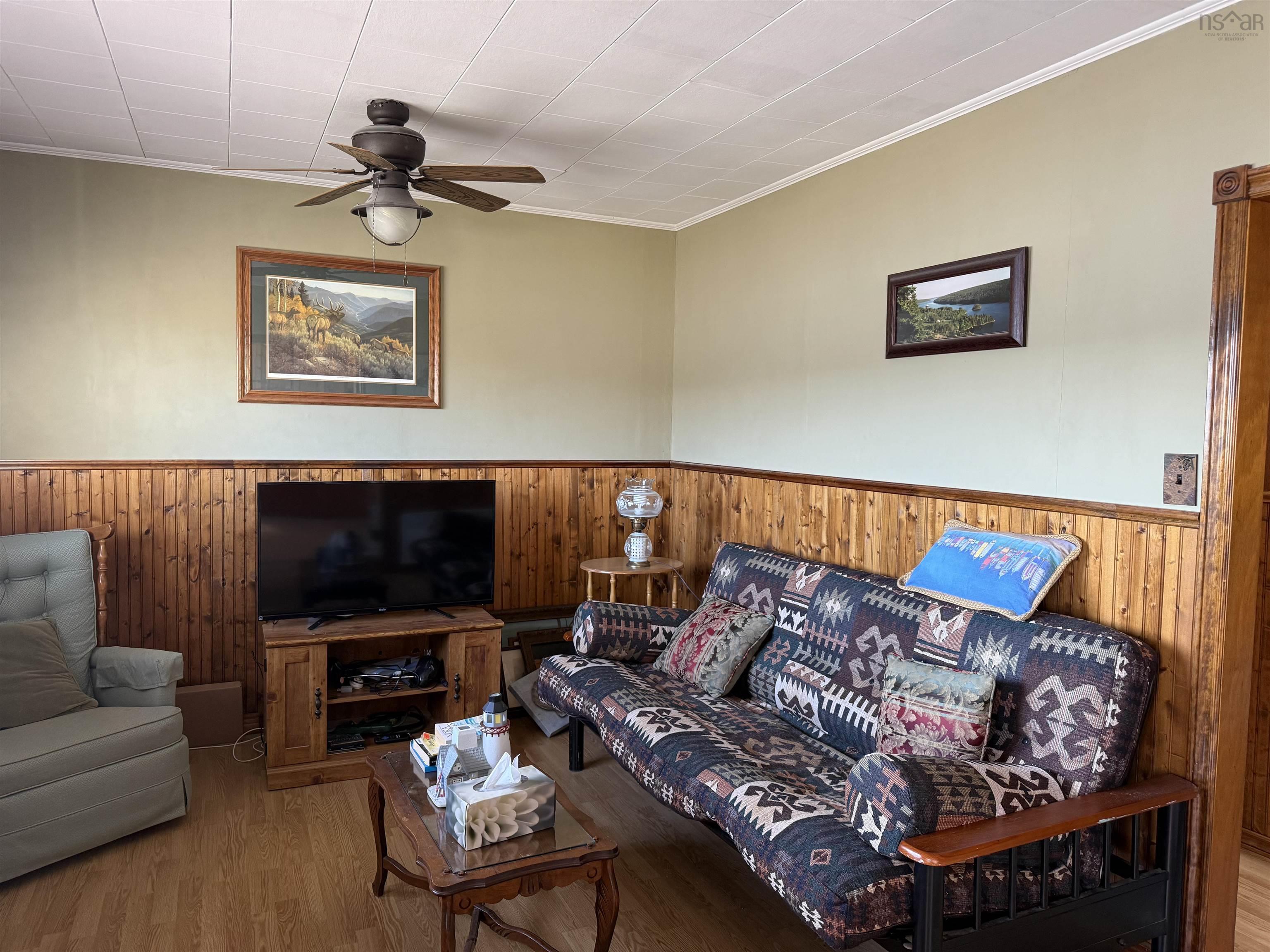 $179,900.00: 15576 Highway 316, Middle Country Harbour