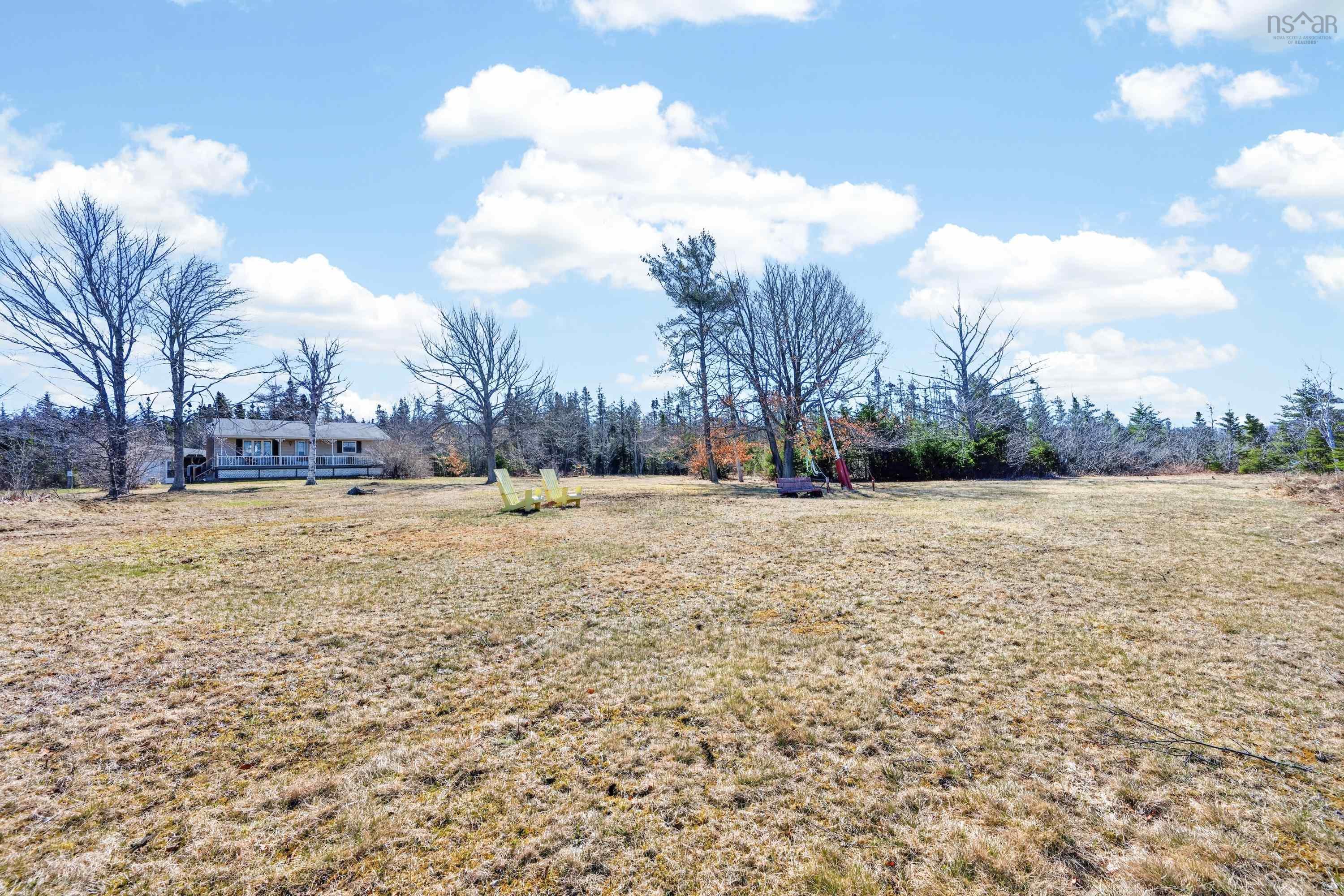 $439,000.00: 6279 Hornes Road, Mira Gut