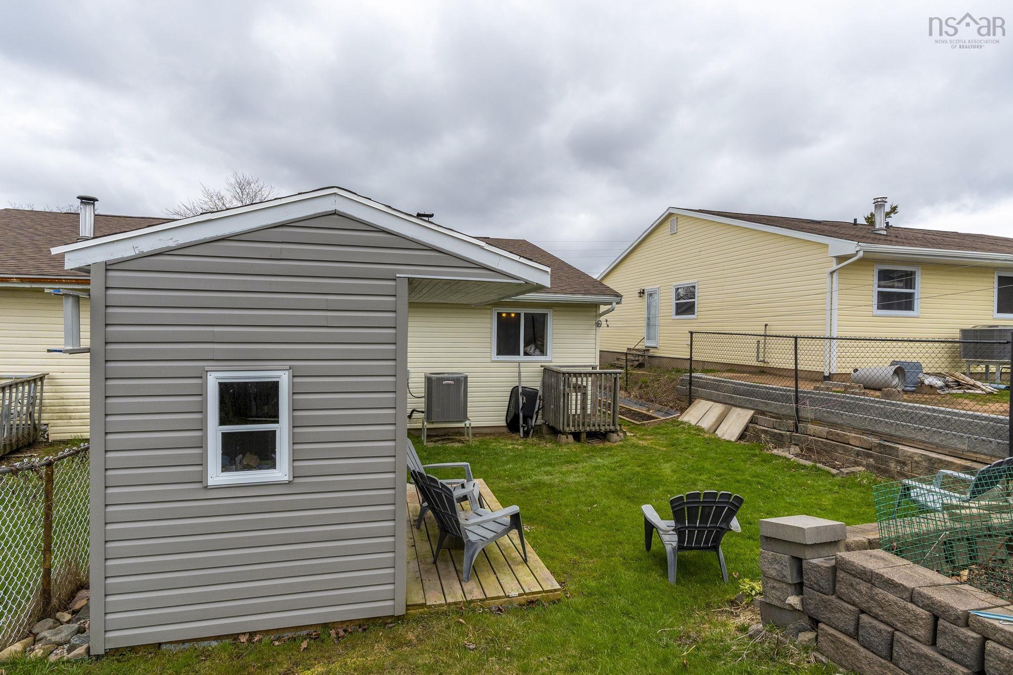 404 Poplar Drive, Dartmouth, NS (MLS 202608781)