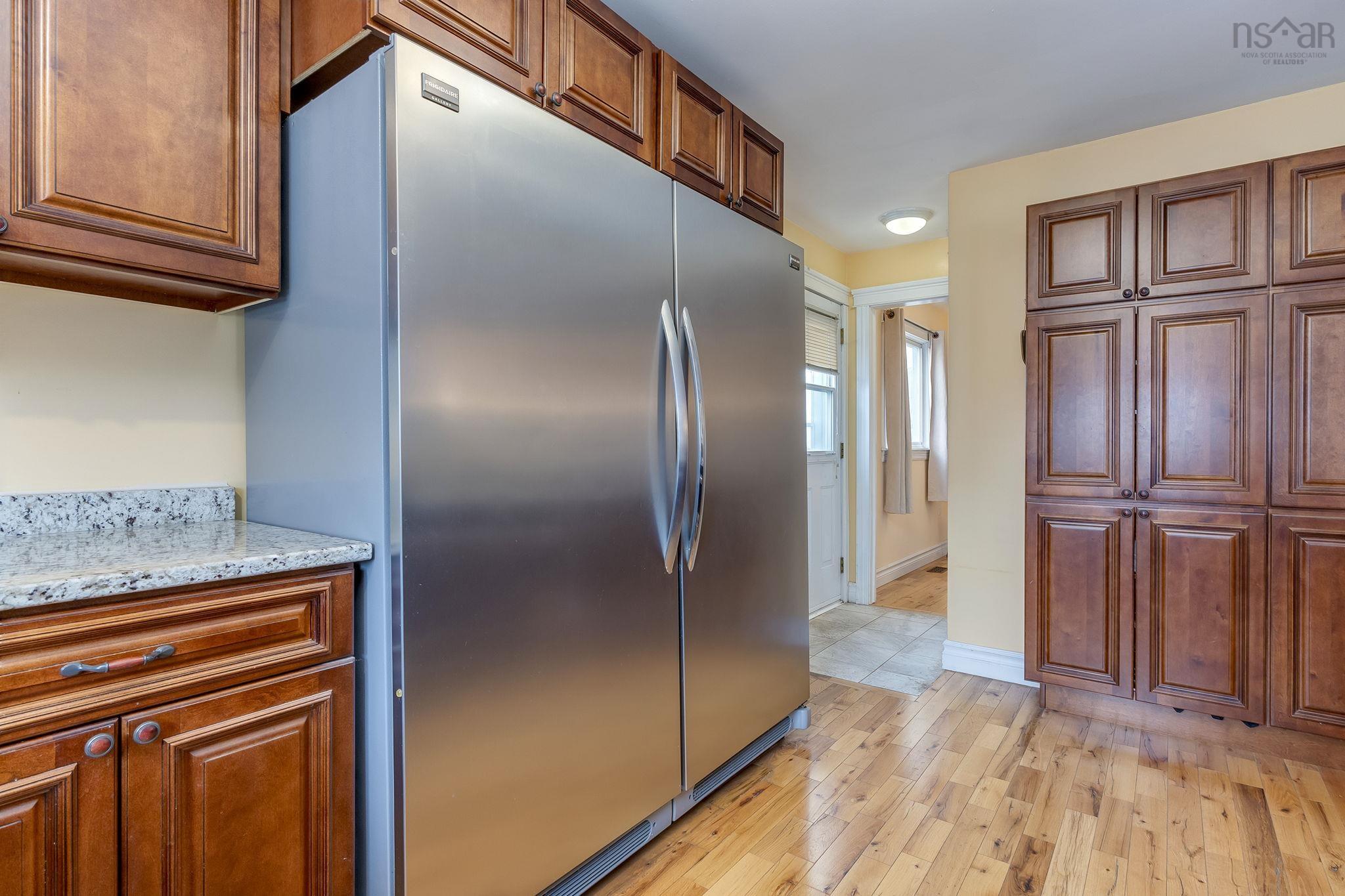 404 Poplar Drive, Dartmouth, NS (MLS 202608781)