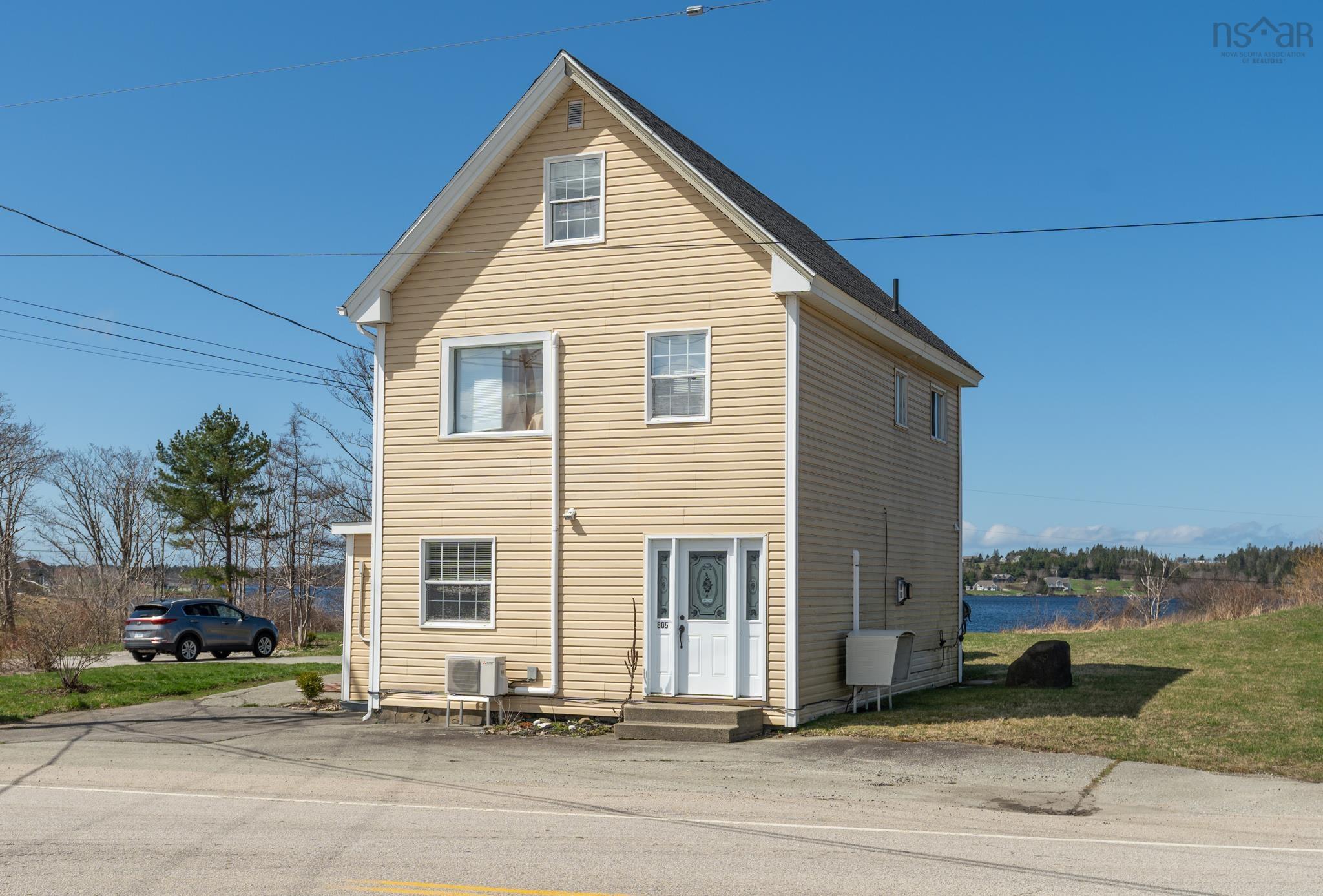 $277,000.00: 805 Highway 1, Hebron