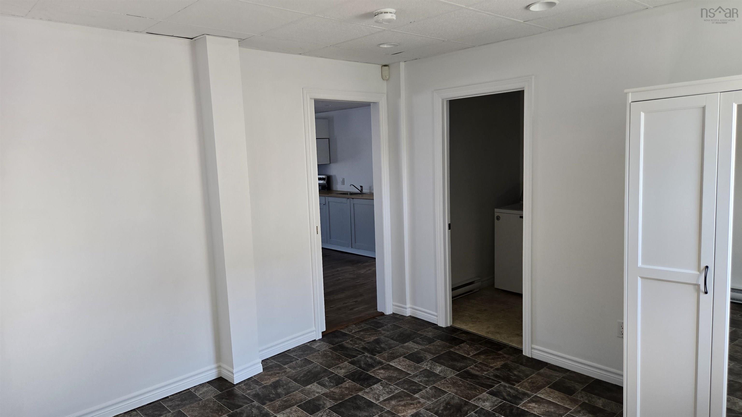 $277,000.00: 805 Highway 1, Hebron