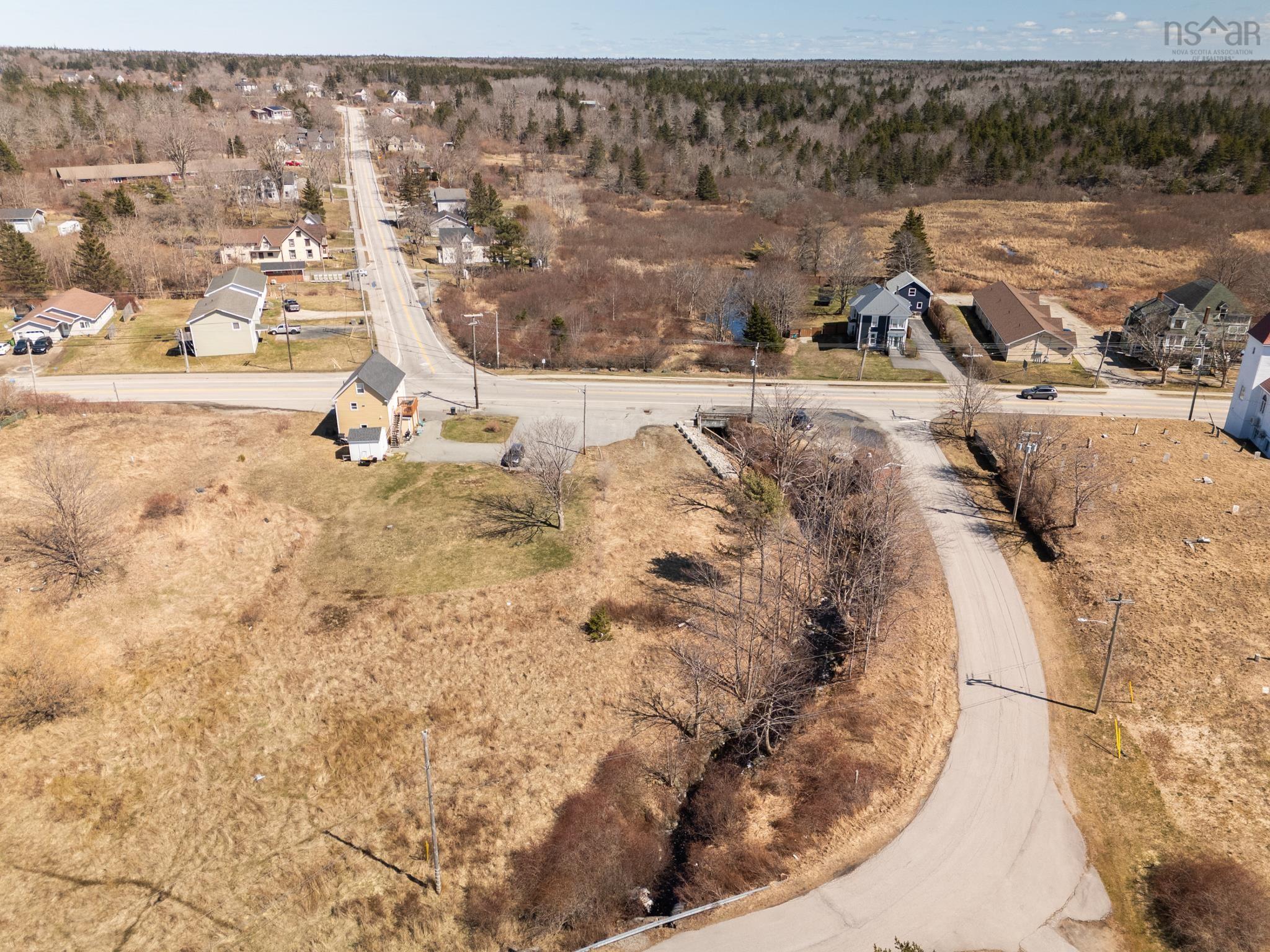 $277,000.00: 805 Highway 1, Hebron