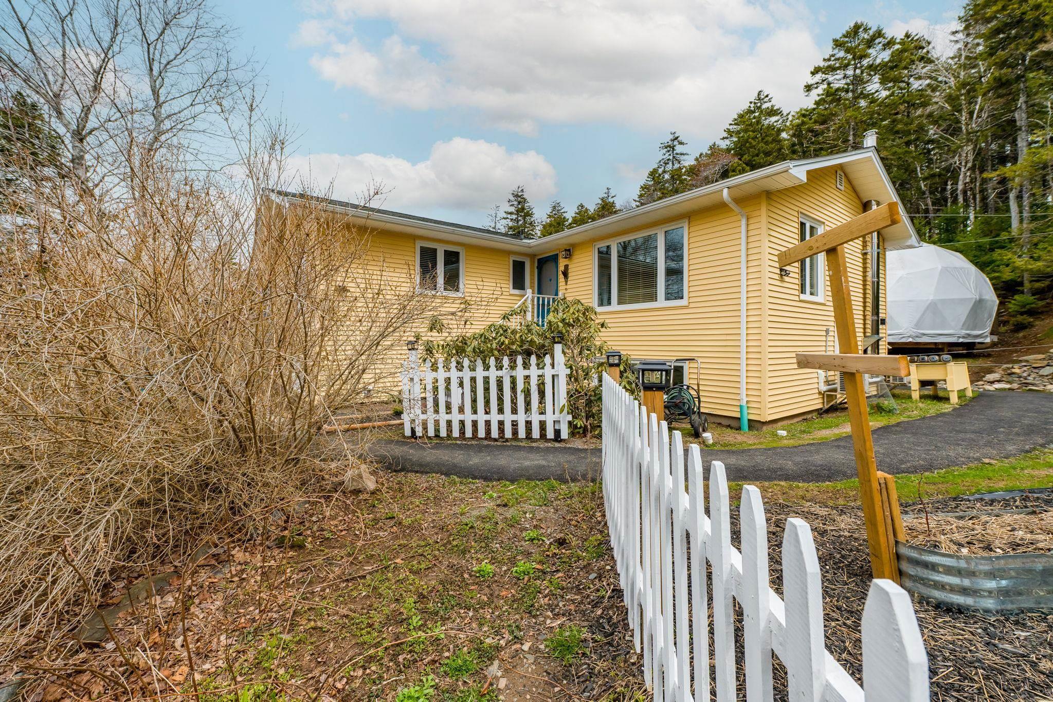 163 Lakeland Street, Beaver Bank, NS (MLS® 202608788) | Beaver Bank Real Estate | RE/MAX Halifax