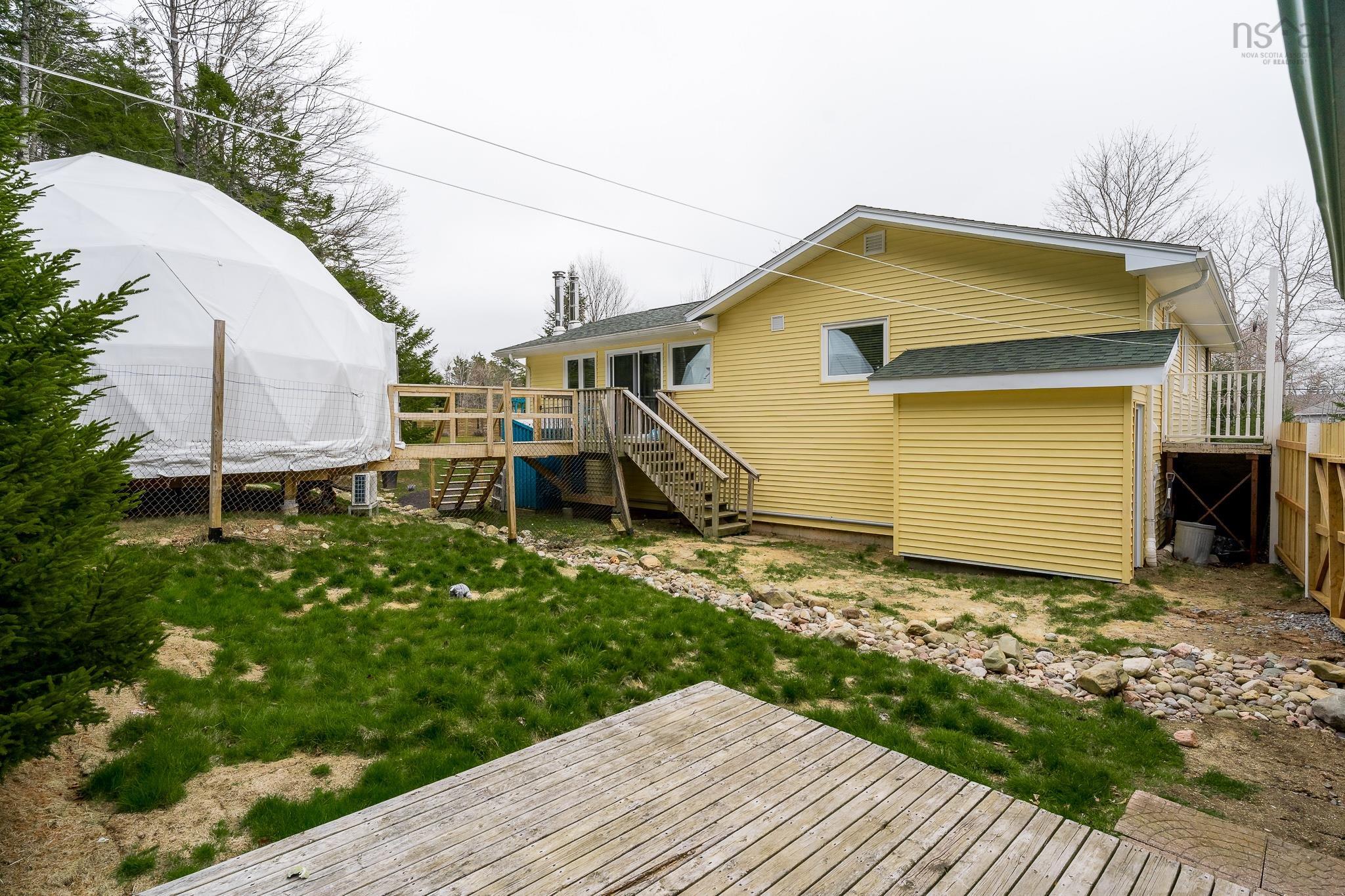163 Lakeland Street, Beaver Bank, NS (MLS 202608788)