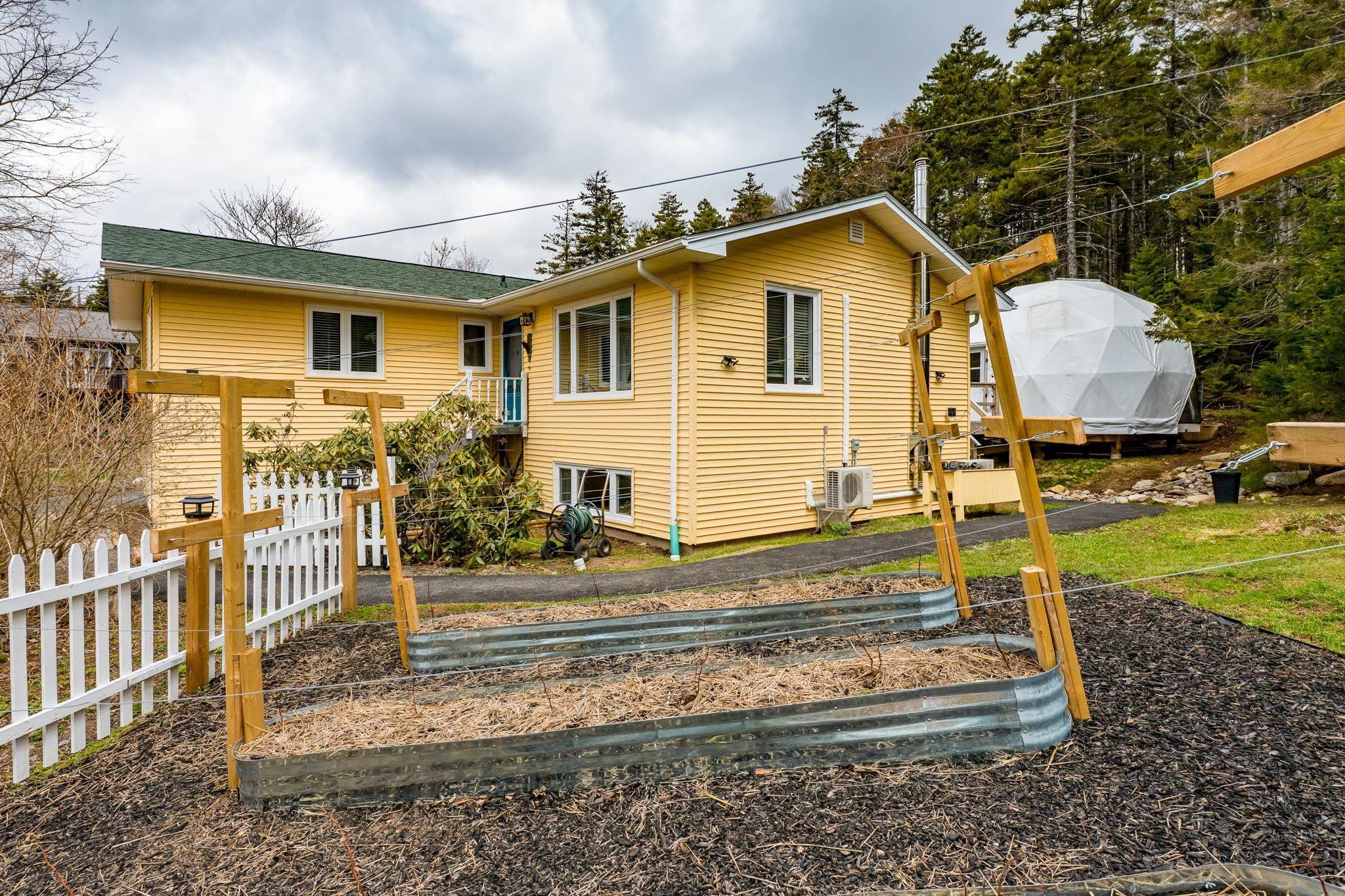 163 Lakeland Street, Beaver Bank, NS (MLS 202608788)