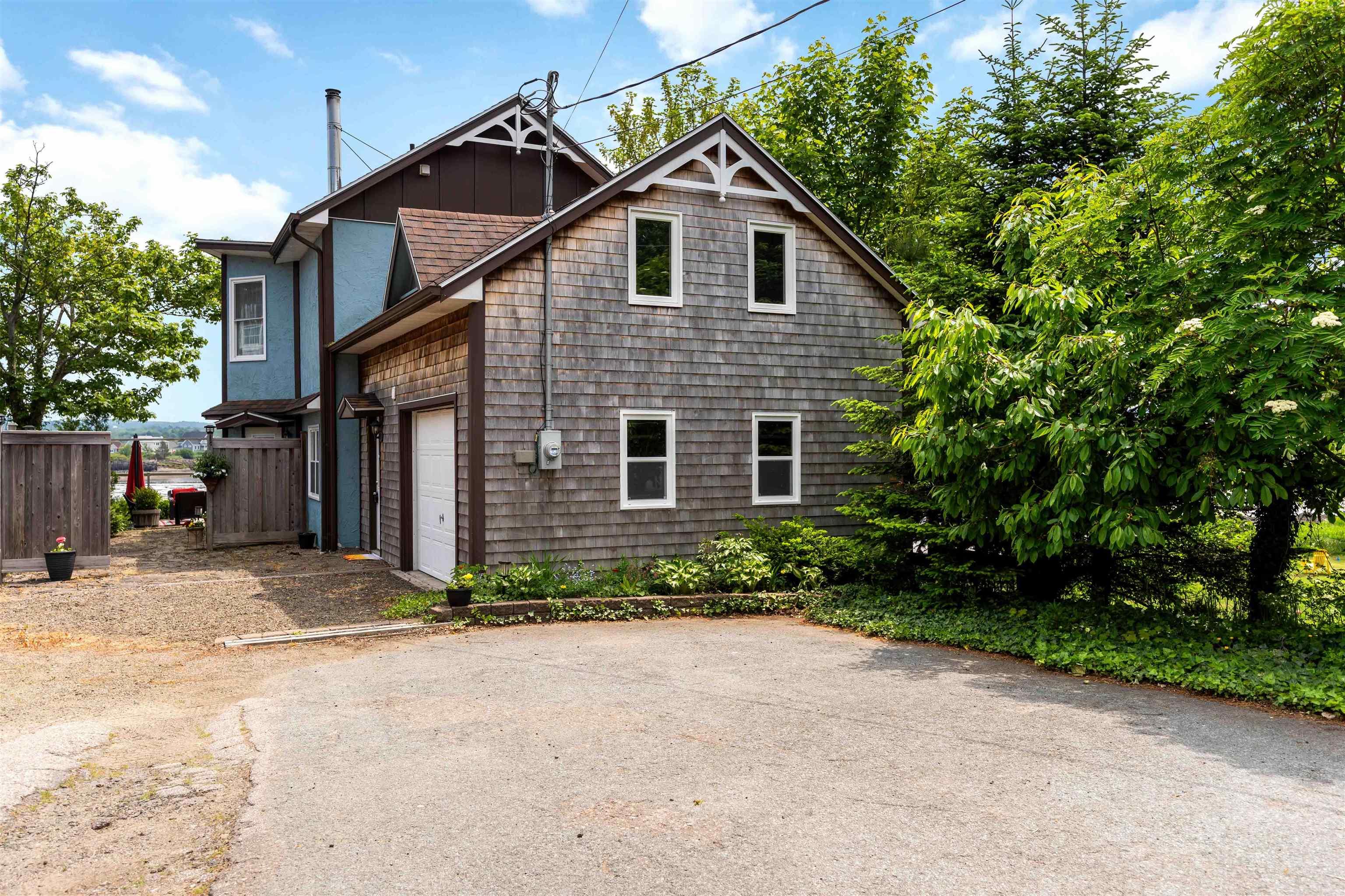 $499,000.00: 5438 Granville Road, Granville Ferry