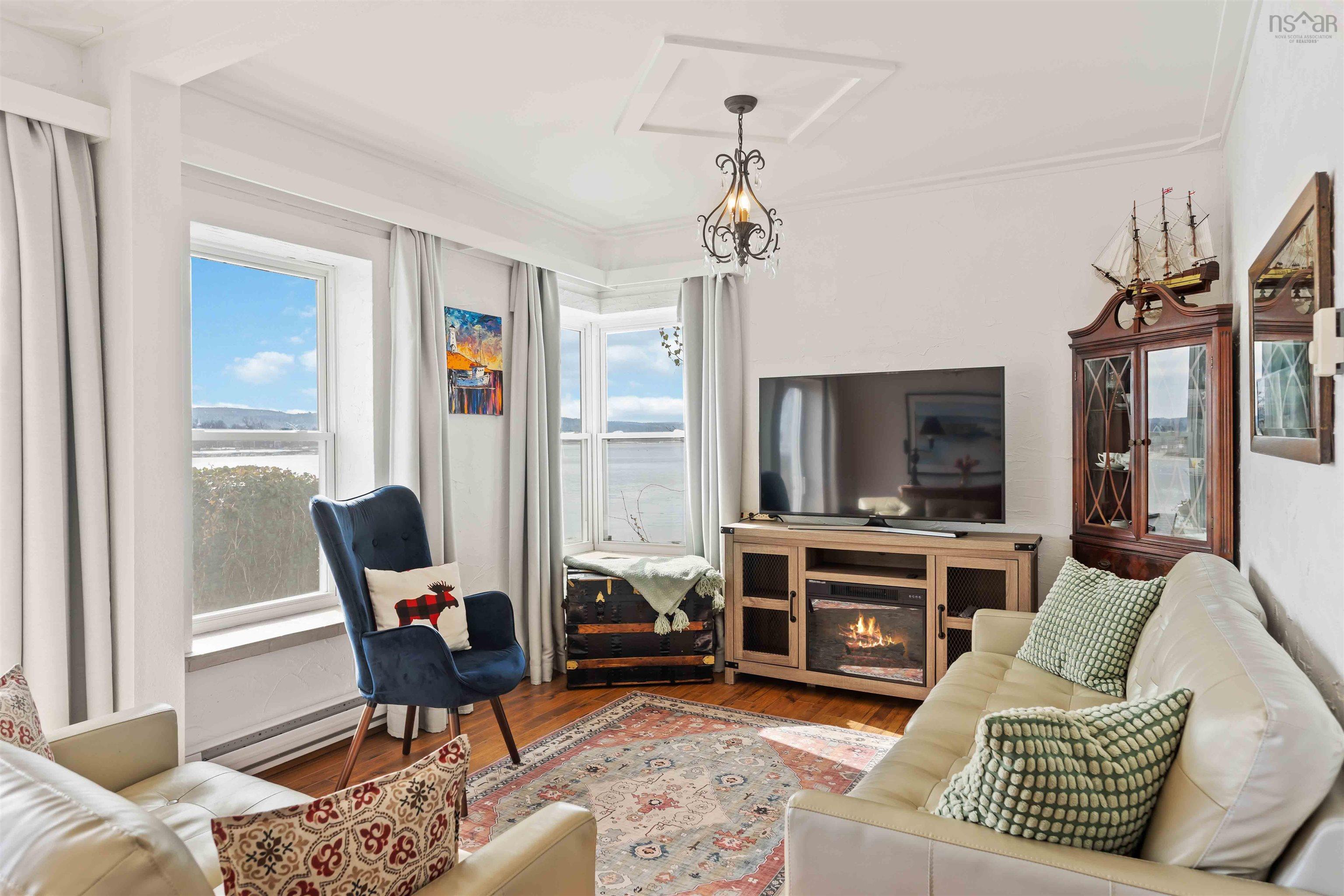 $499,000.00: 5438 Granville Road, Granville Ferry