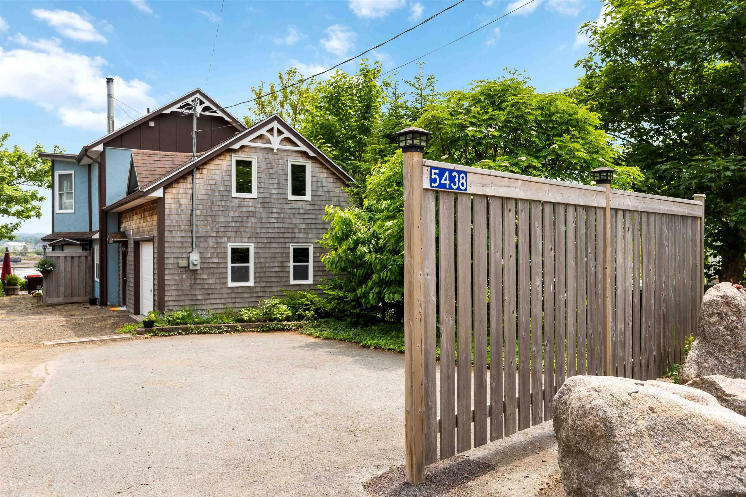 $499,000.00: 5438 Granville Road, Granville Ferry
