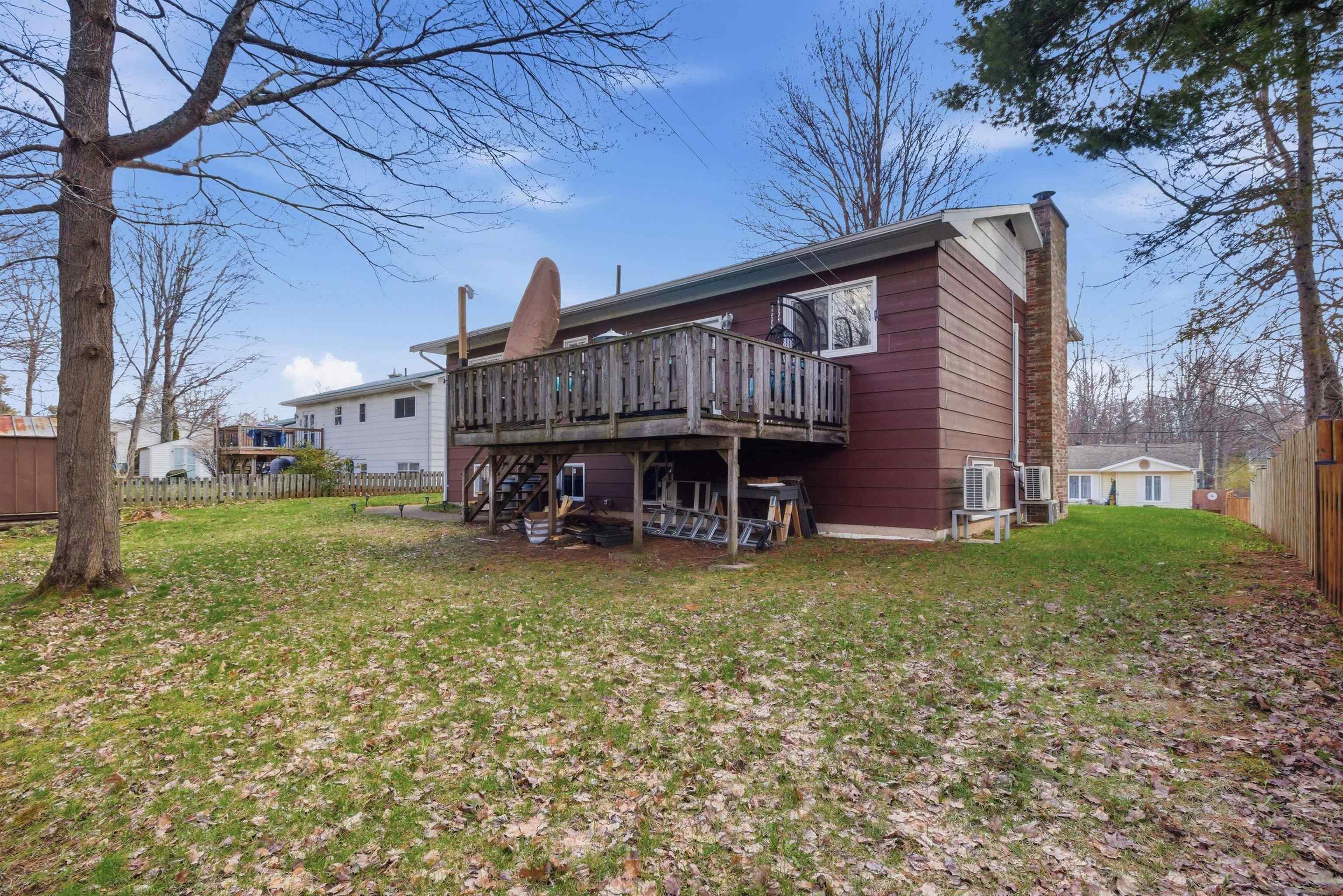 $415,000.00: 827 Otter Drive, Greenwood