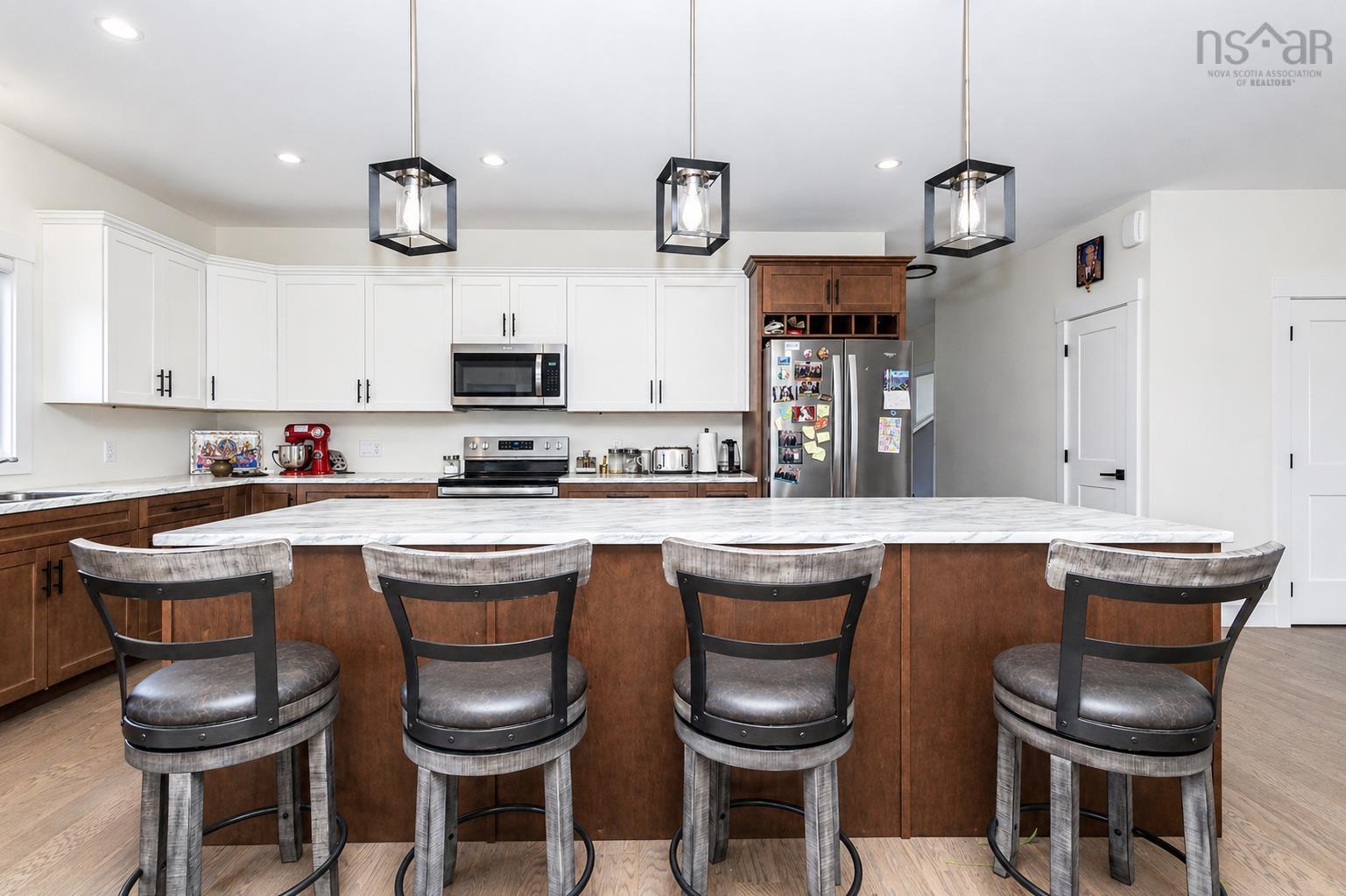 $545,000.00: 91 Ridgevale Drive, Westmount