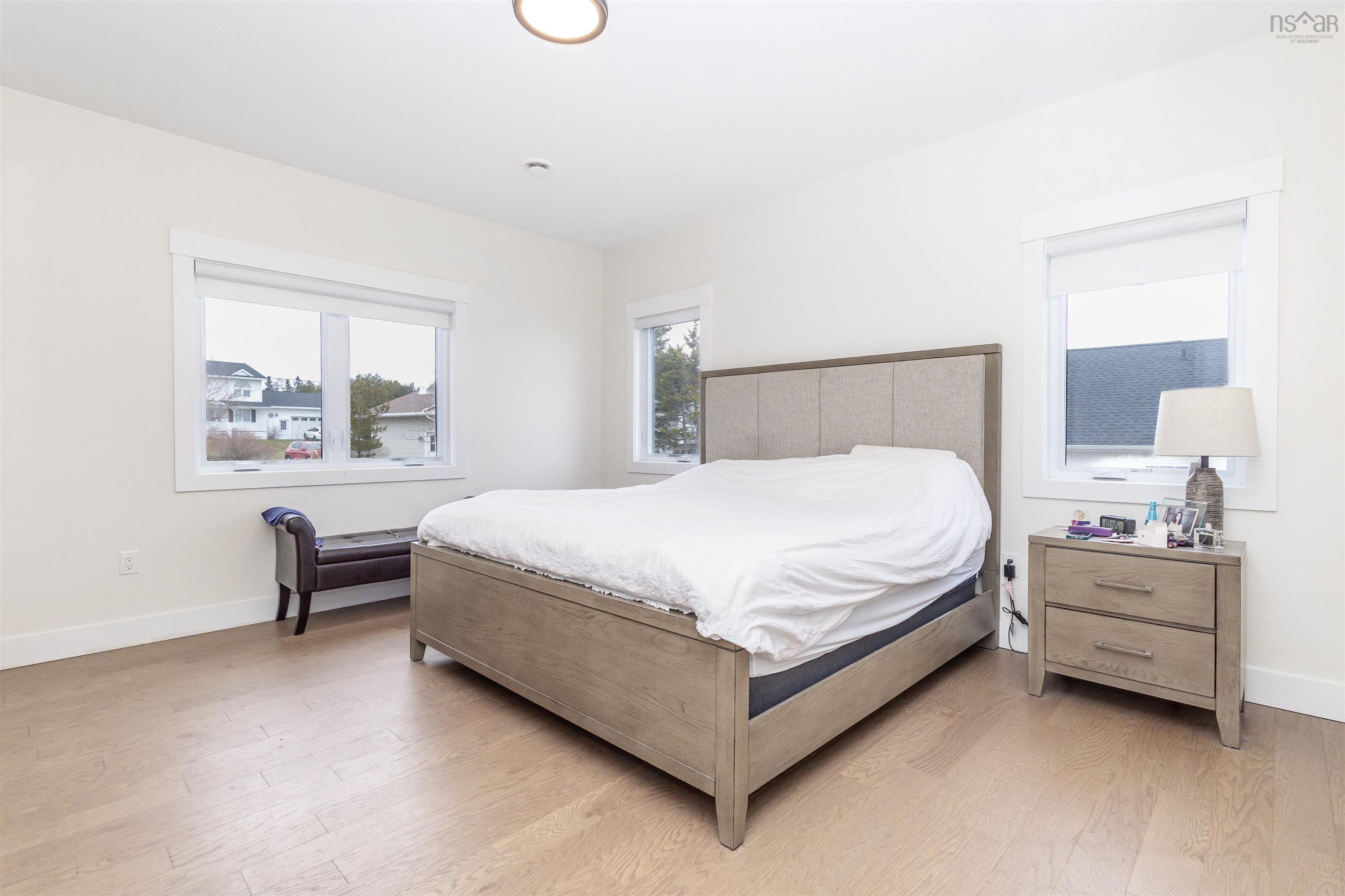 $545,000.00: 91 Ridgevale Drive, Westmount