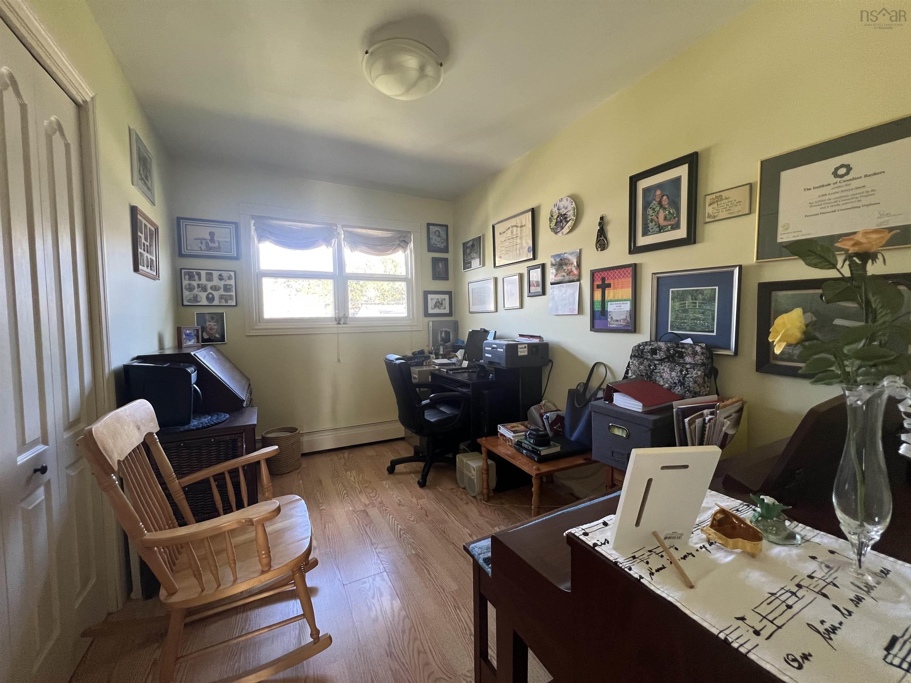 $375,000.00: 34 Bayside Drive, Truro Heights