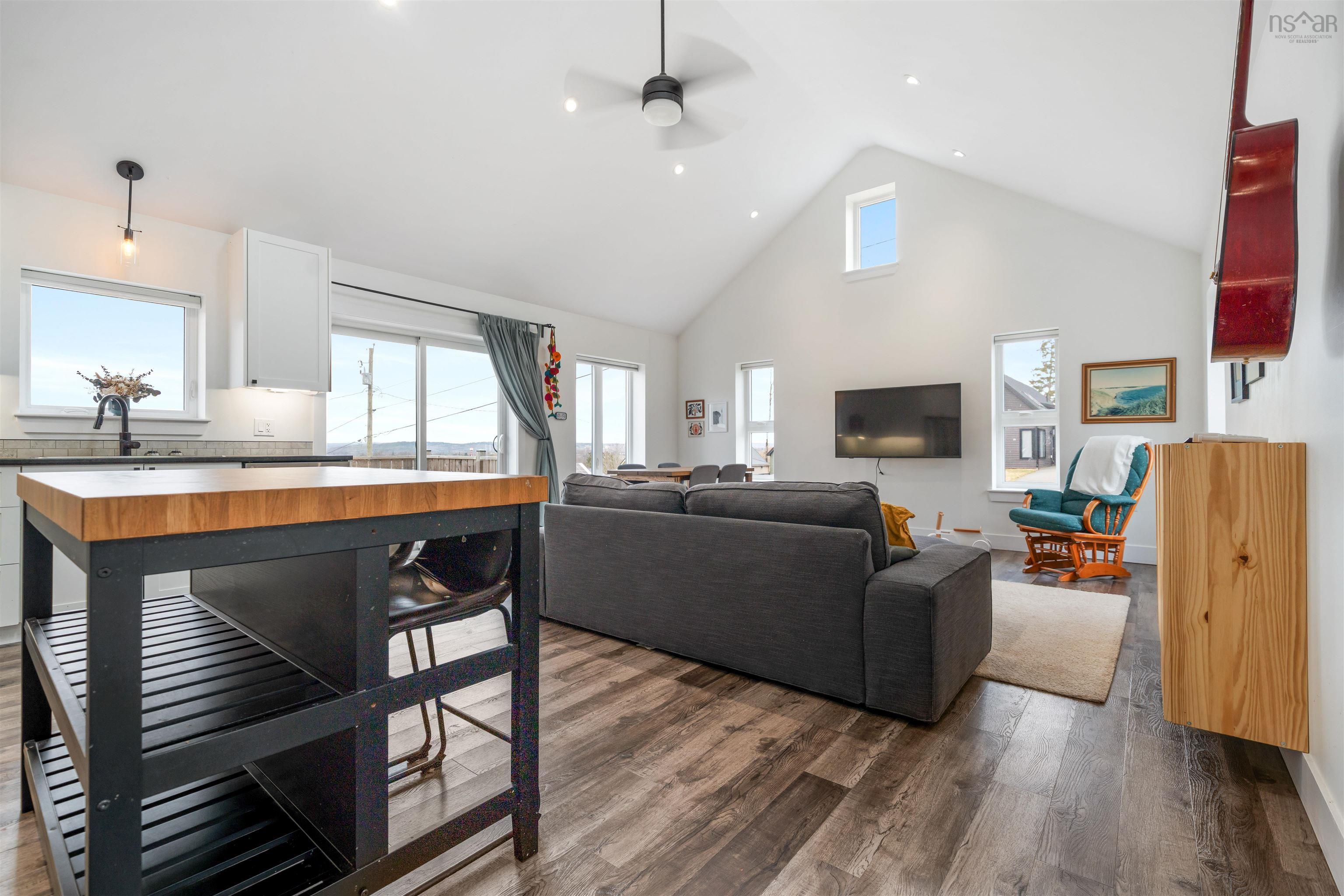 $420,000.00: 18 MONARCH Terrace, Truro