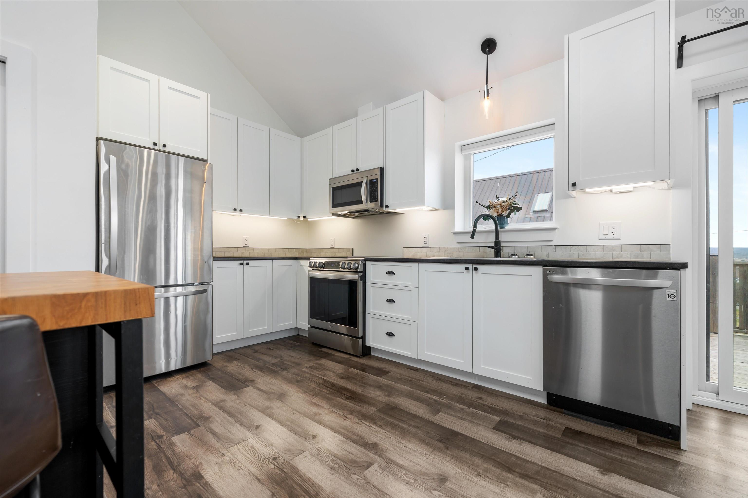 $420,000.00: 18 MONARCH Terrace, Truro
