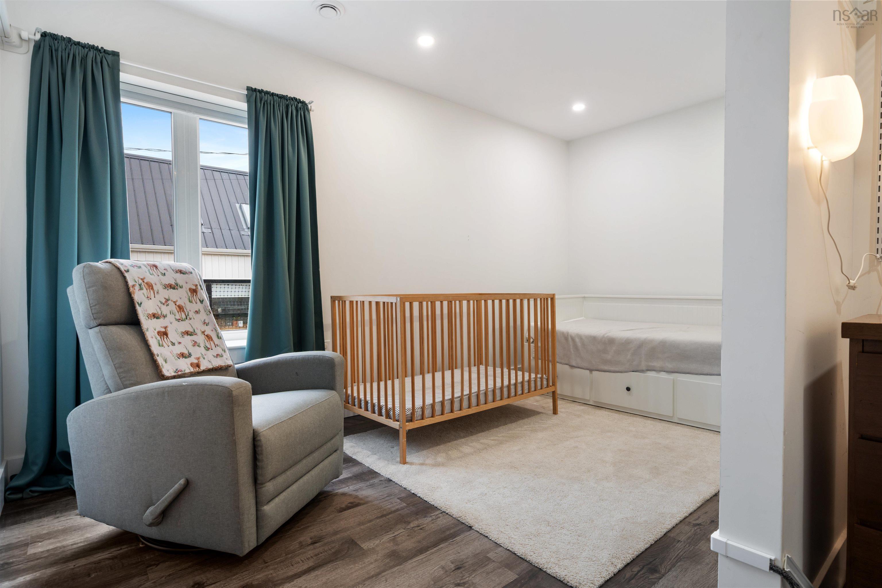 $420,000.00: 18 MONARCH Terrace, Truro