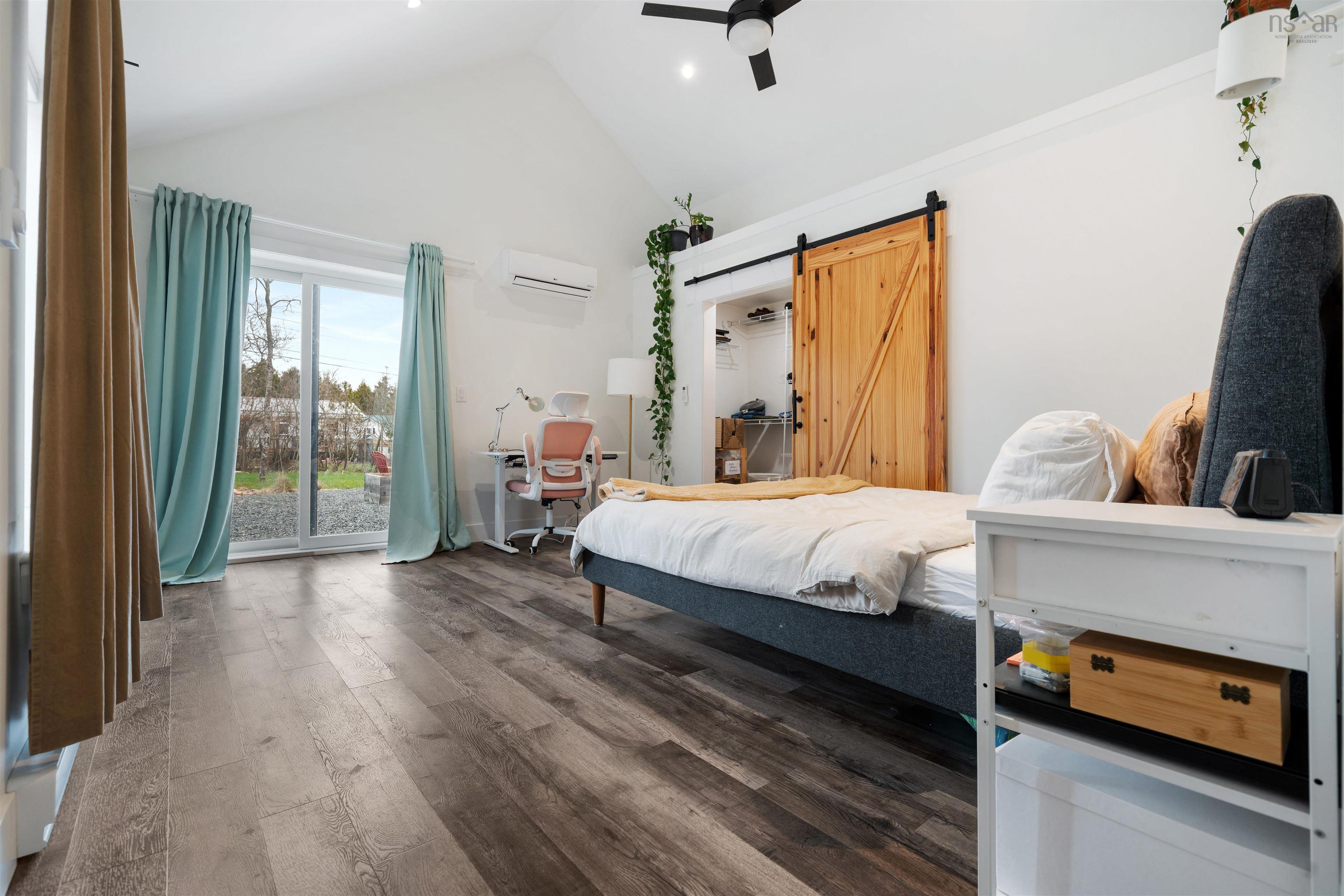 $420,000.00: 18 MONARCH Terrace, Truro