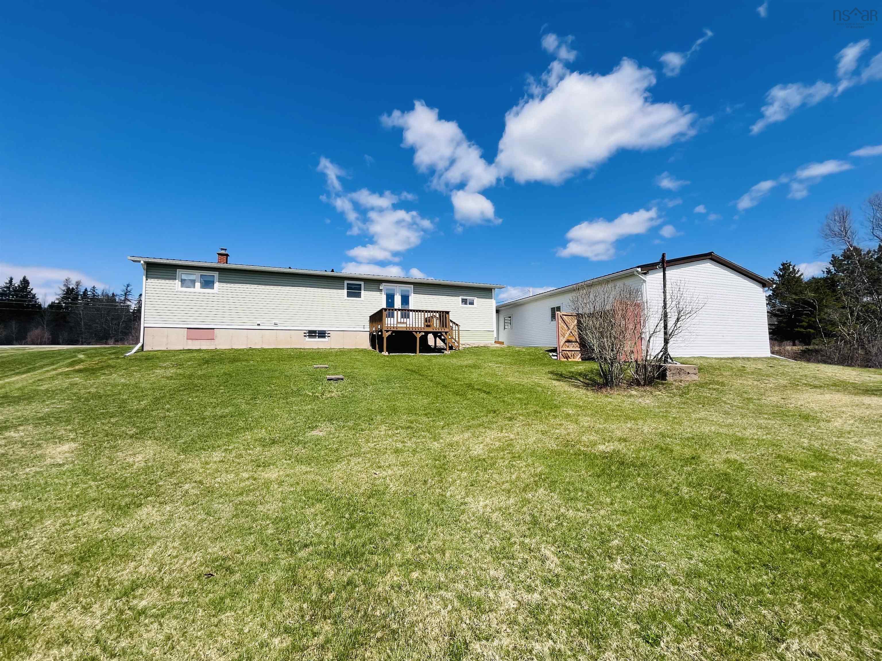 $329,900.00: 1058 Little Forks, Little Forks