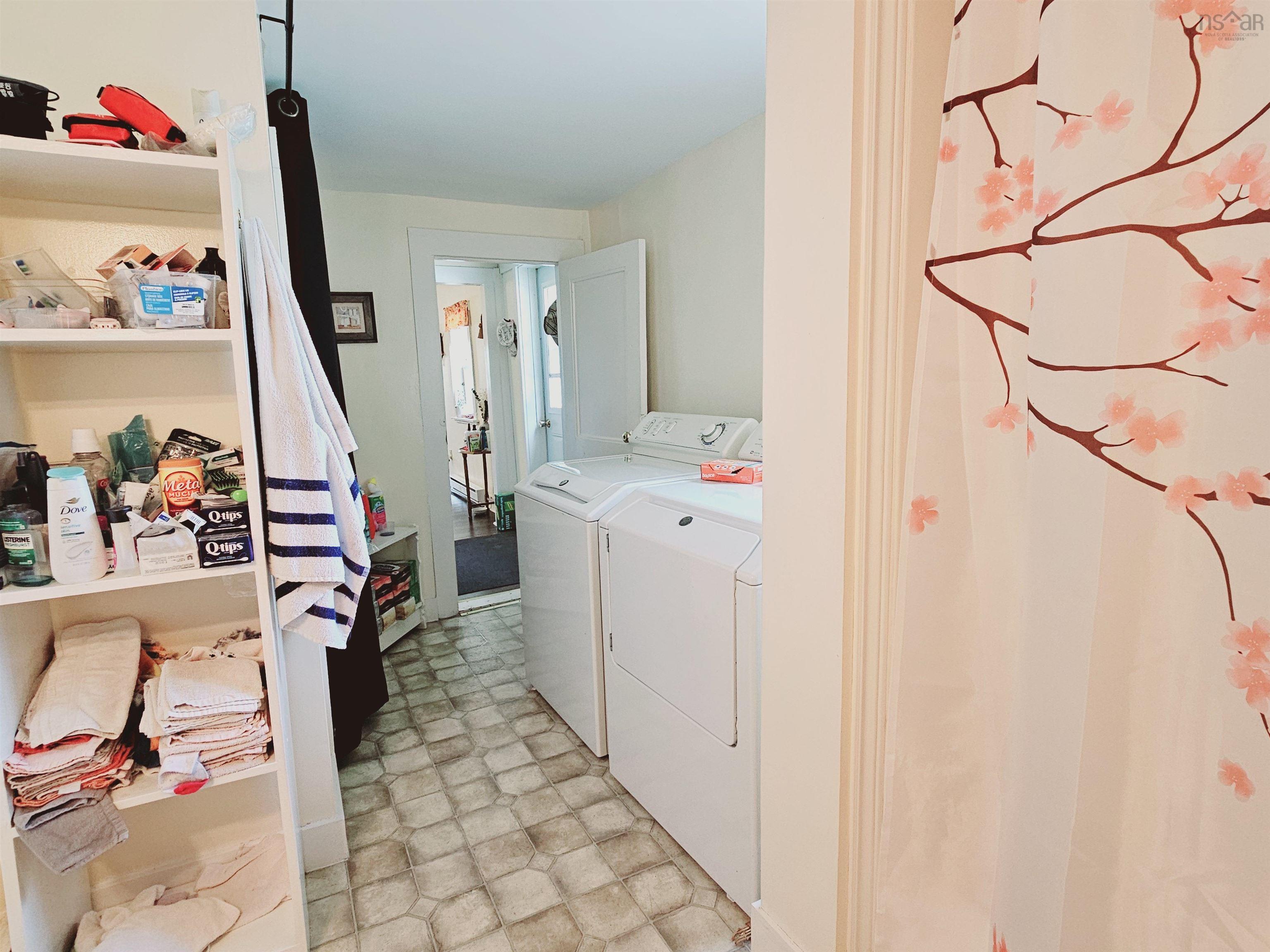 $379,900.00: 57 Tannery Road, Lunenburg