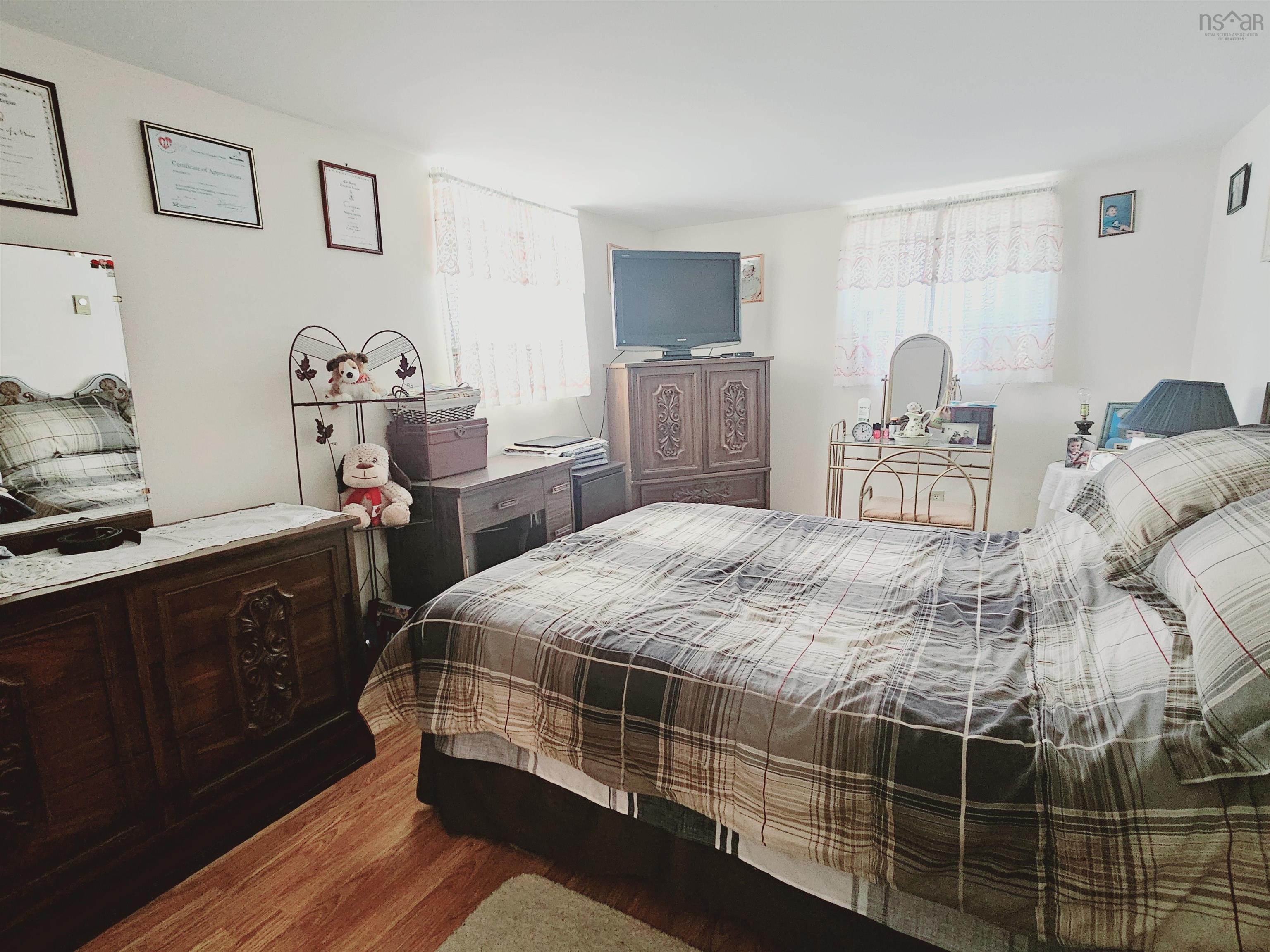 $379,900.00: 57 Tannery Road, Lunenburg