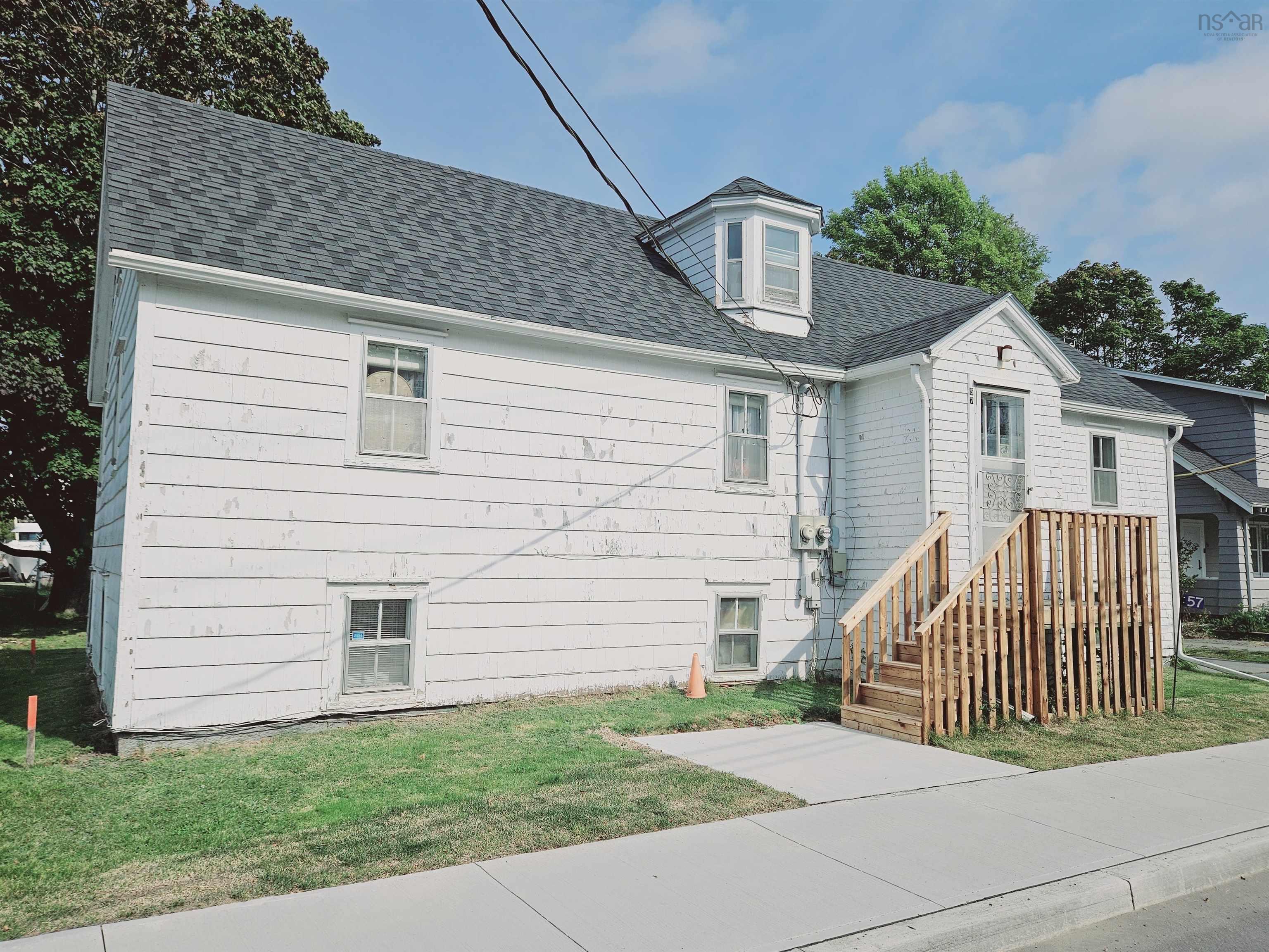 $379,900.00: 57 Tannery Road, Lunenburg