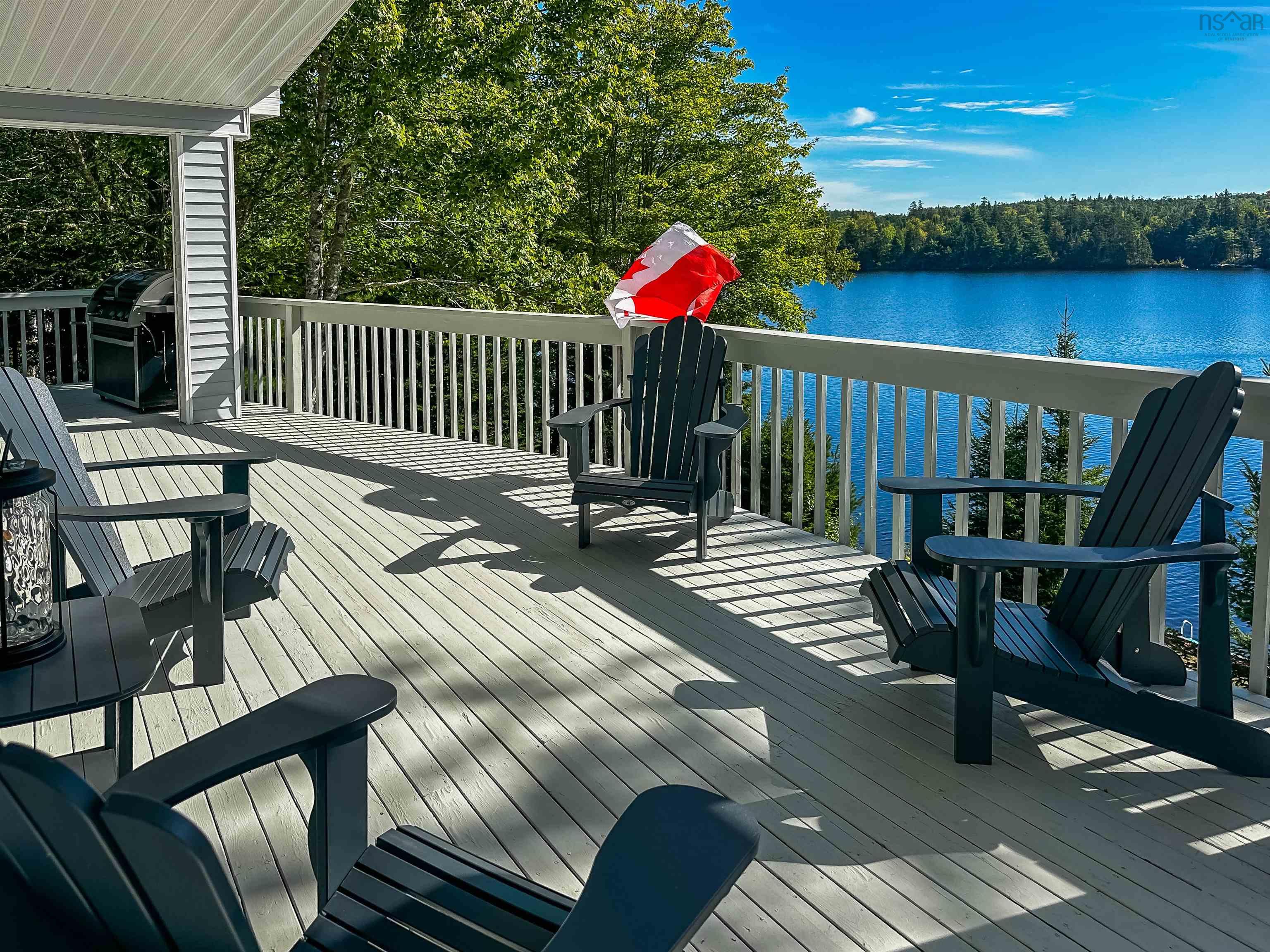 $725,000.00: 158 Spruce Drive, Aylesford Lake