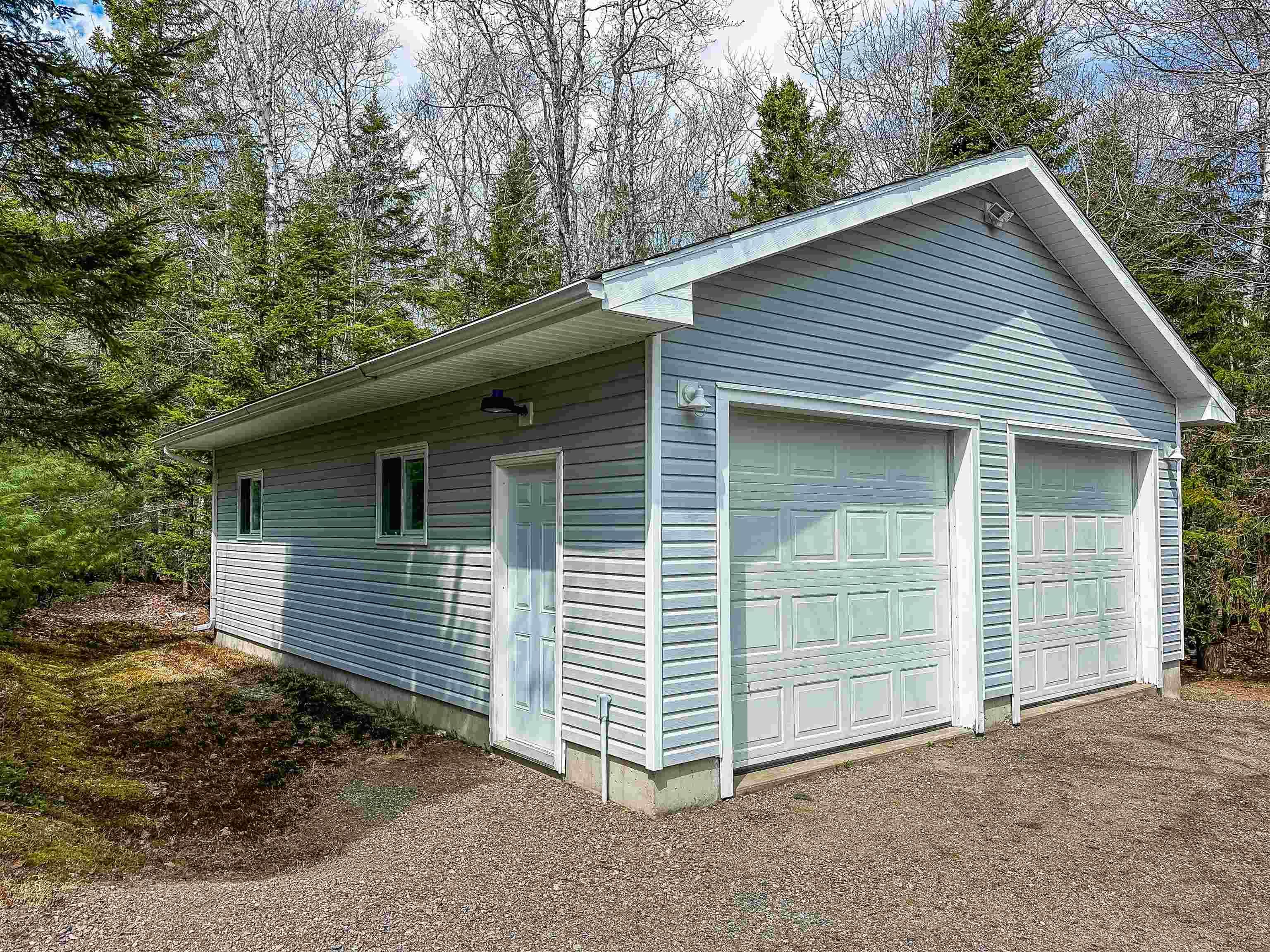 $725,000.00: 158 Spruce Drive, Aylesford Lake