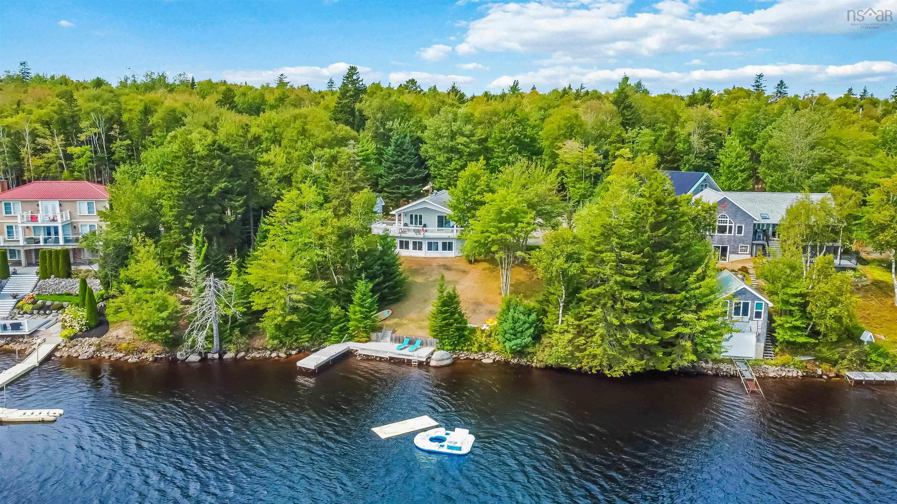 $725,000.00: 158 Spruce Drive, Aylesford Lake