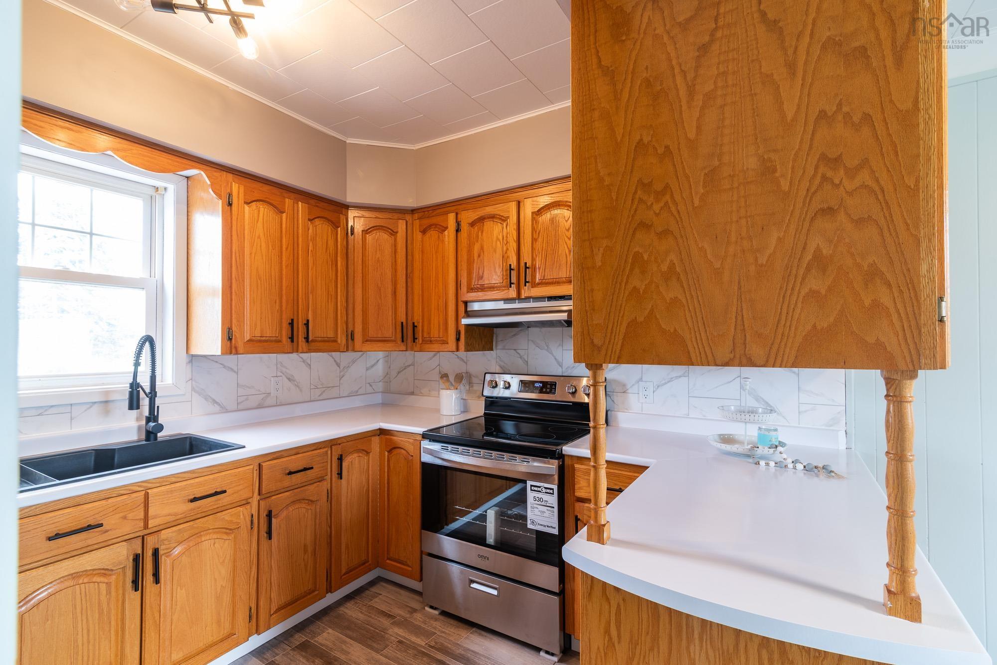 $299,900.00: 161 Main Street, Tatamagouche