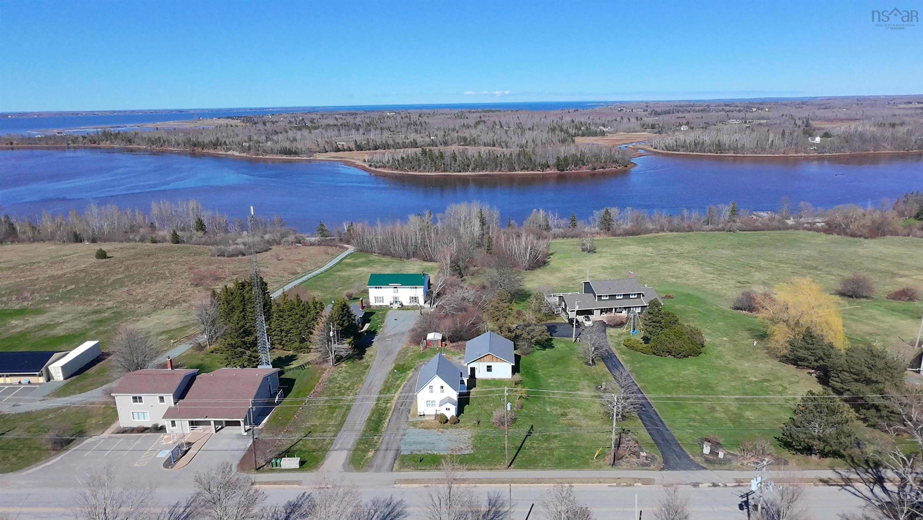 $299,900.00: 161 Main Street, Tatamagouche