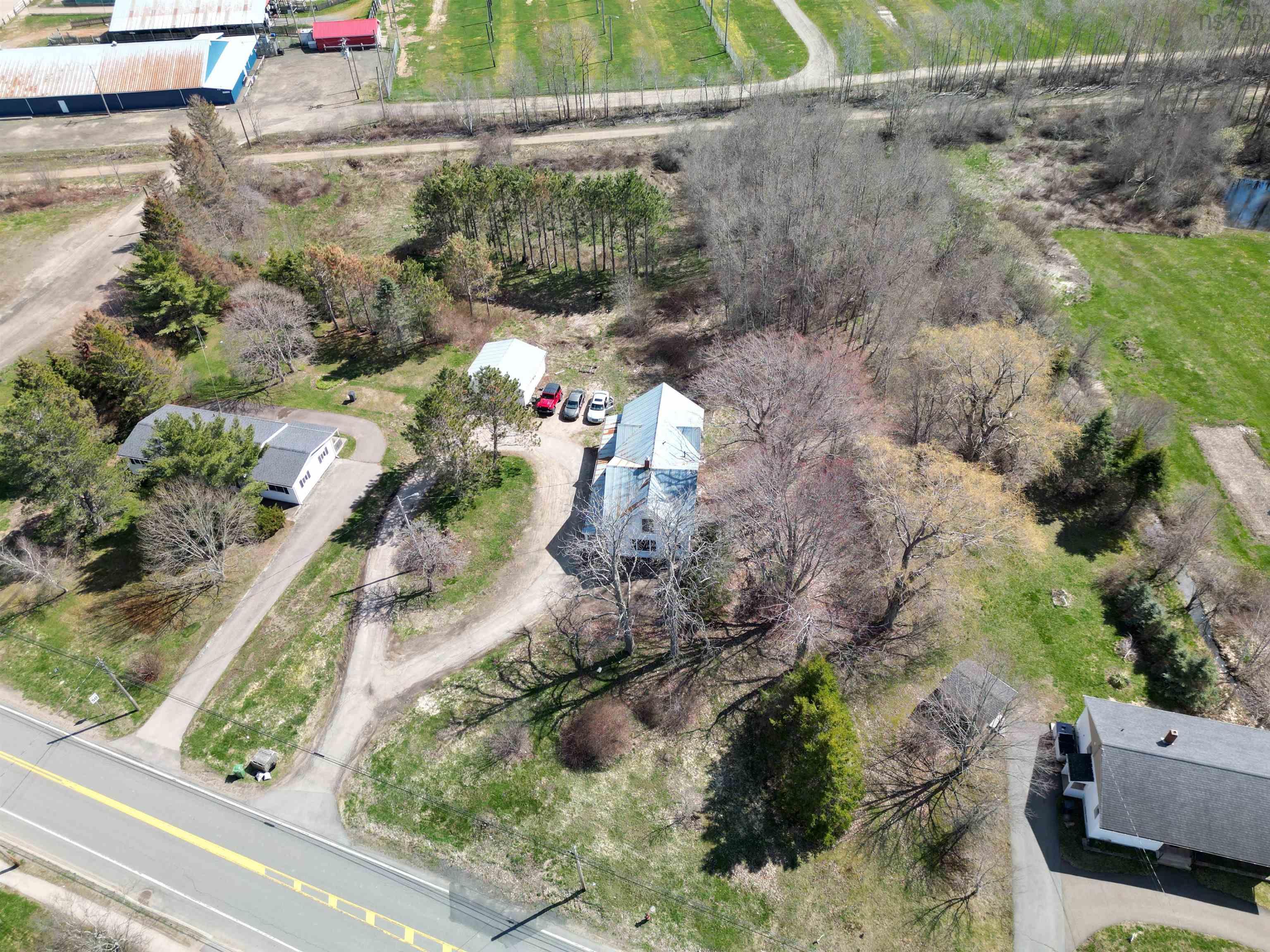 $369,900.00: 600 Main Street, Lawrencetown