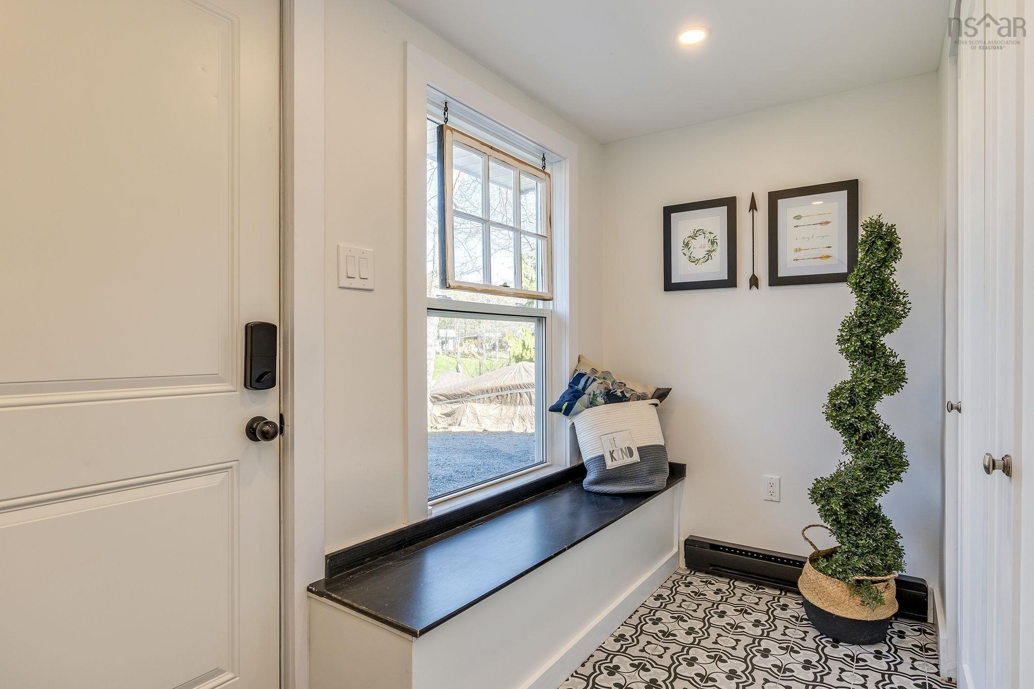 $549,900.00: 13 Logan Drive, Lantz