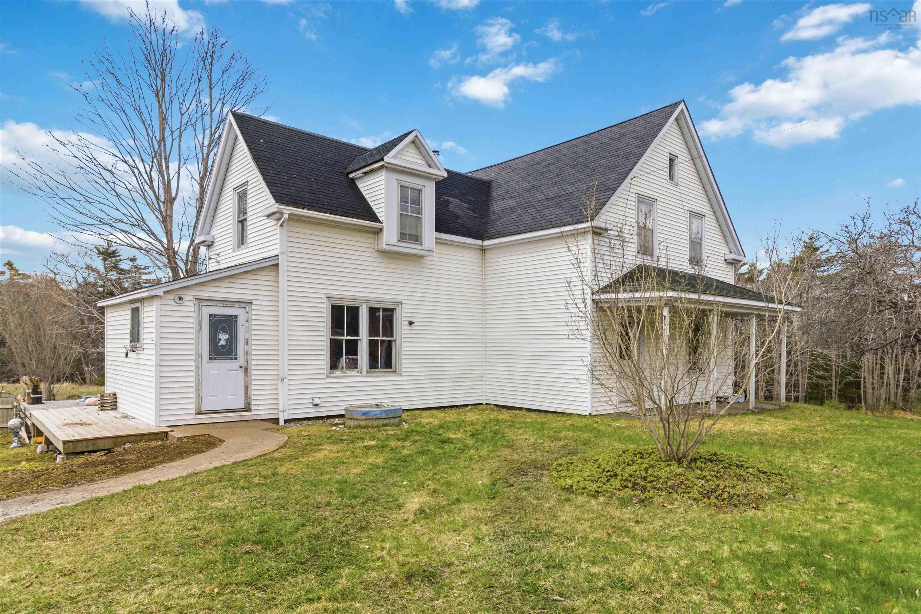 $244,900.00: 2459 Highway 325, Oakhill