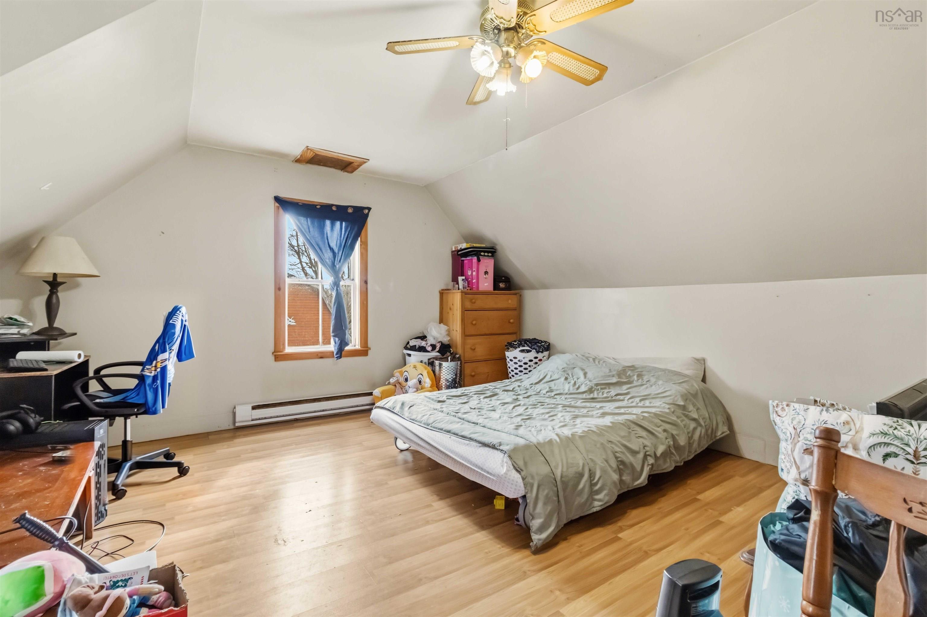 $244,900.00: 2459 Highway 325, Oakhill