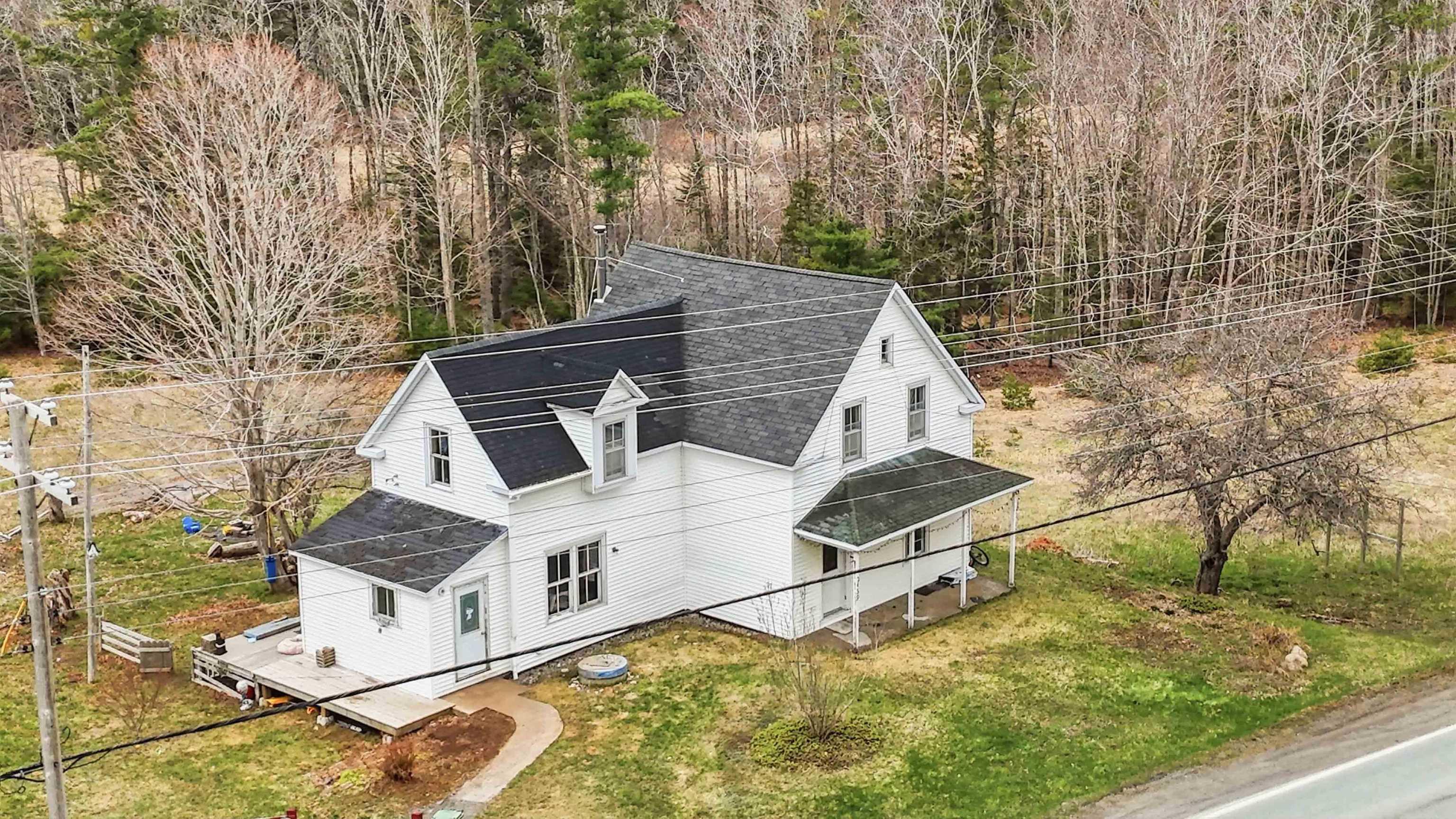 $244,900.00: 2459 Highway 325, Oakhill