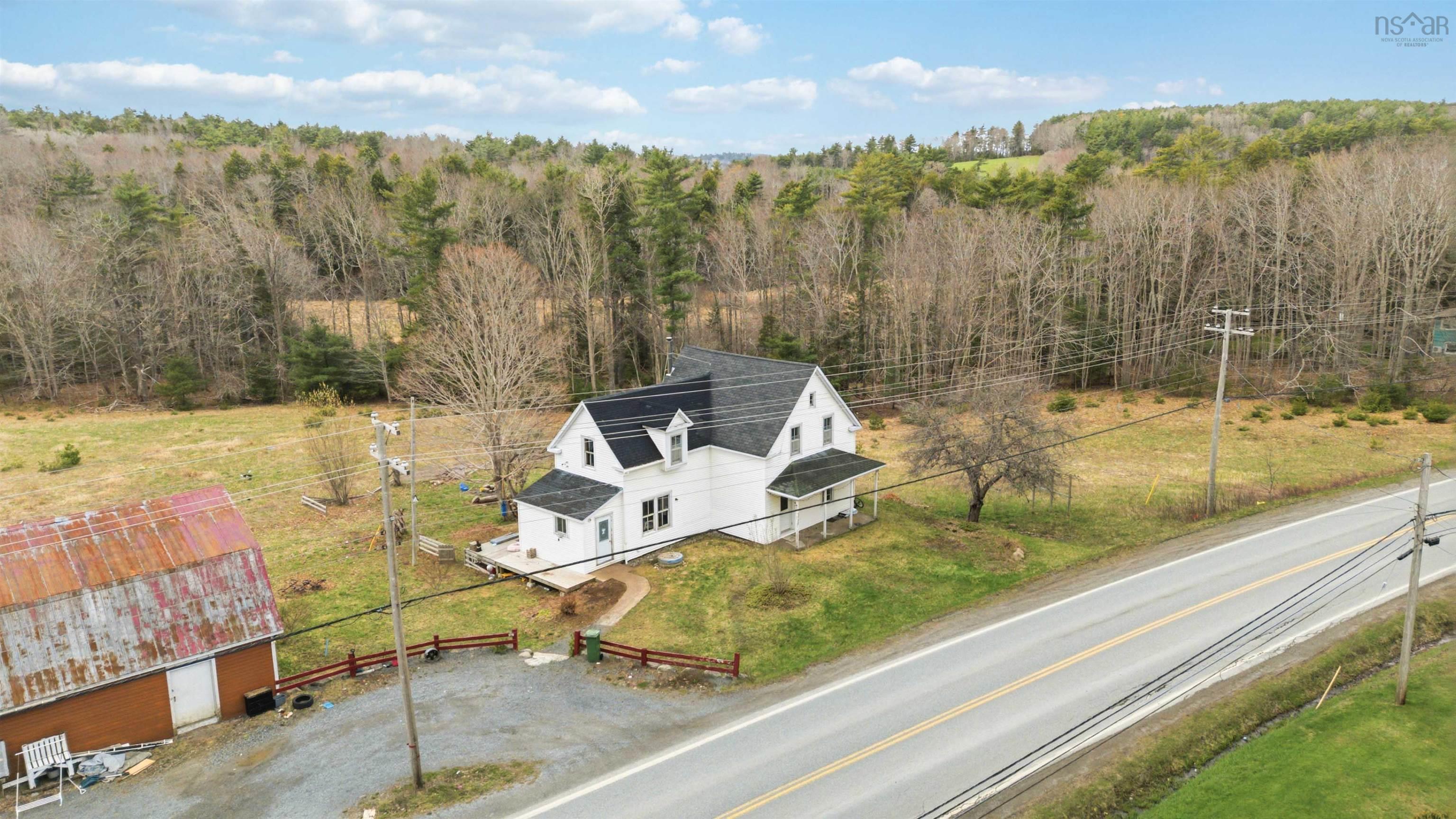 $244,900.00: 2459 Highway 325, Oakhill