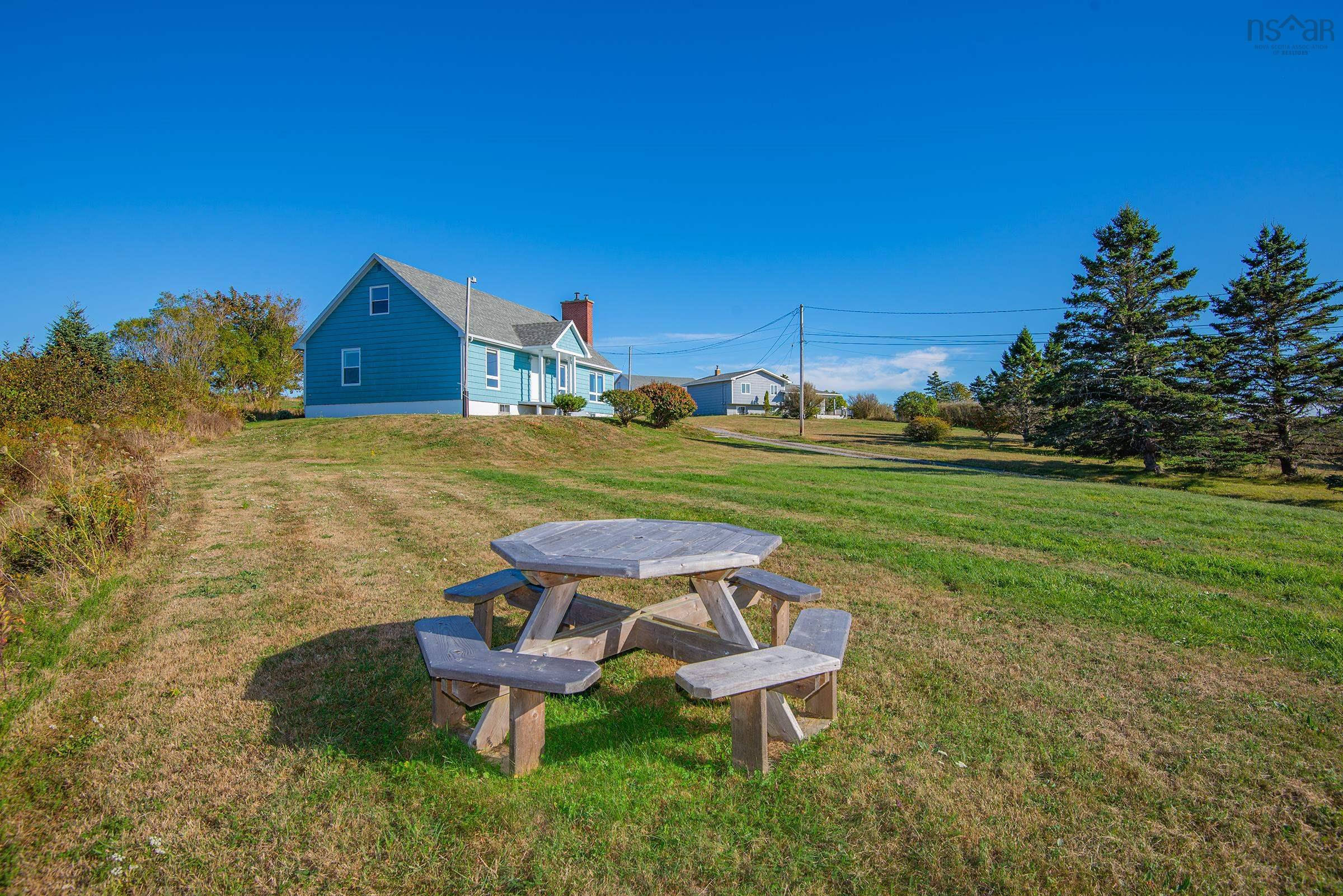 $364,000.00: 5956 Highway 1, Mavillette