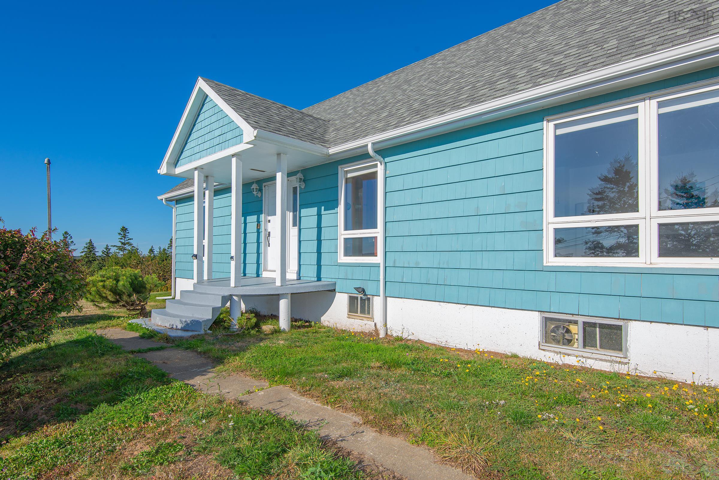 $364,000.00: 5956 Highway 1, Mavillette