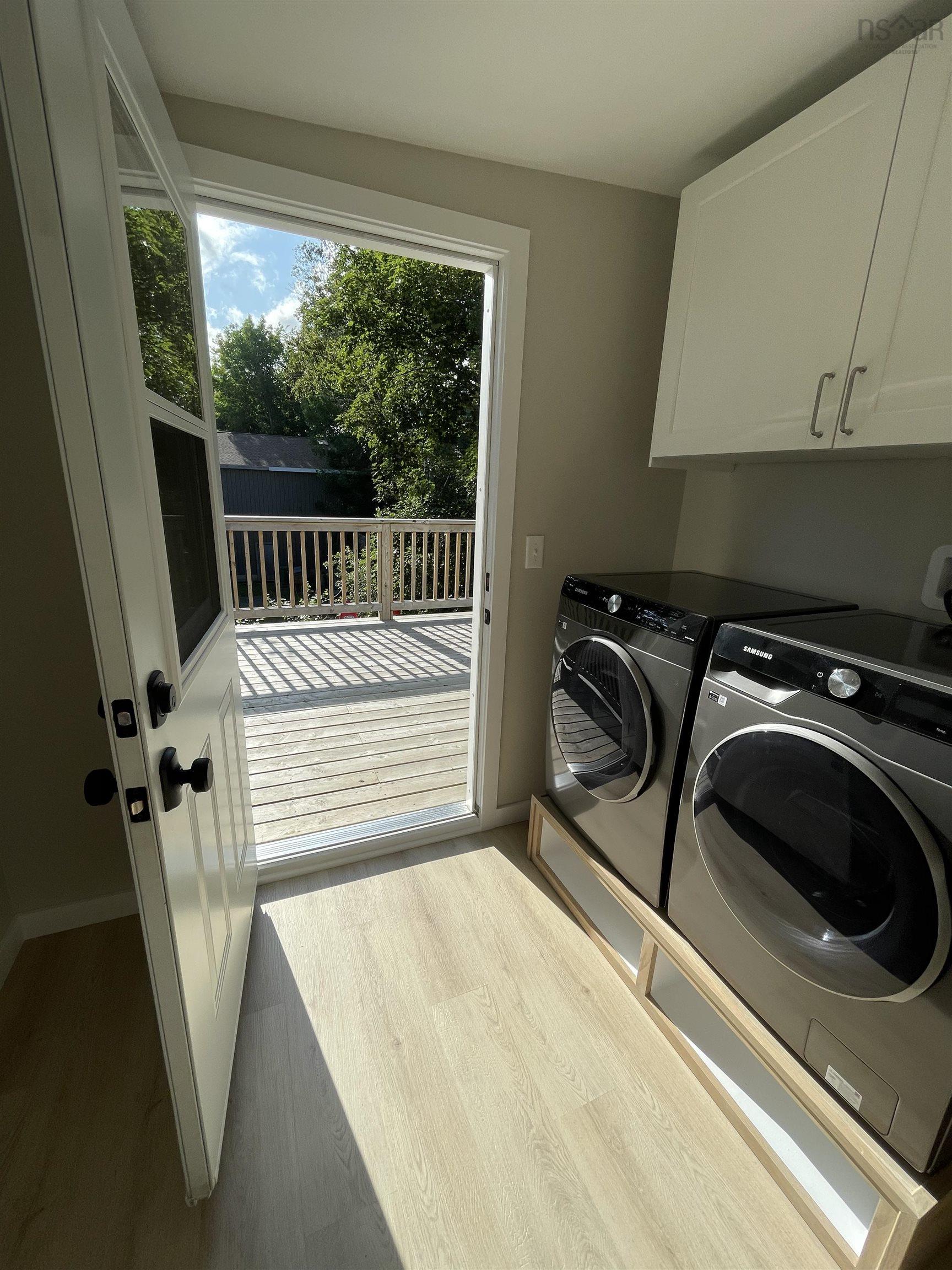 $649,000.00: 11 Best, Dartmouth