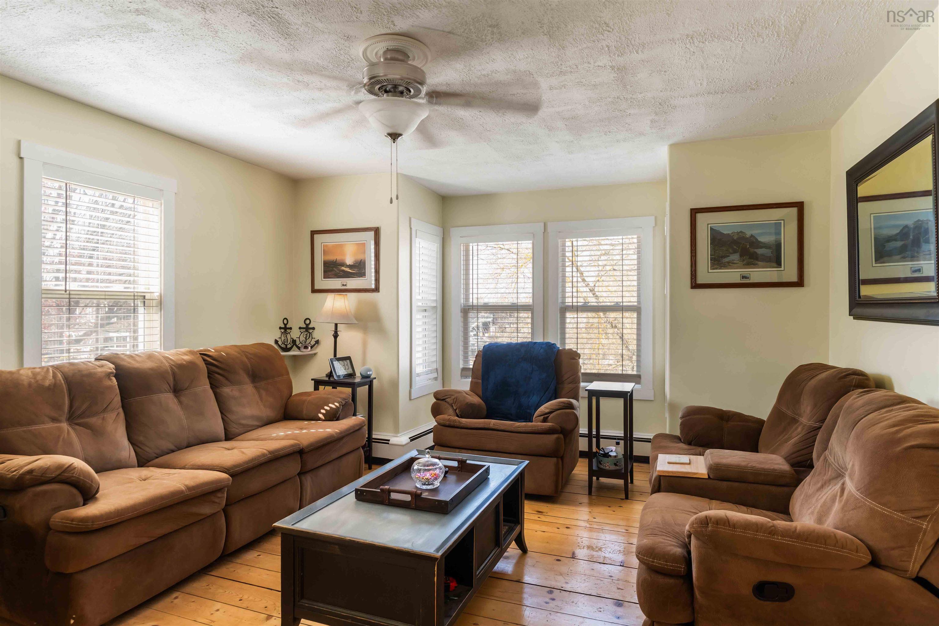 $389,900.00: 15 George Street, Middleton